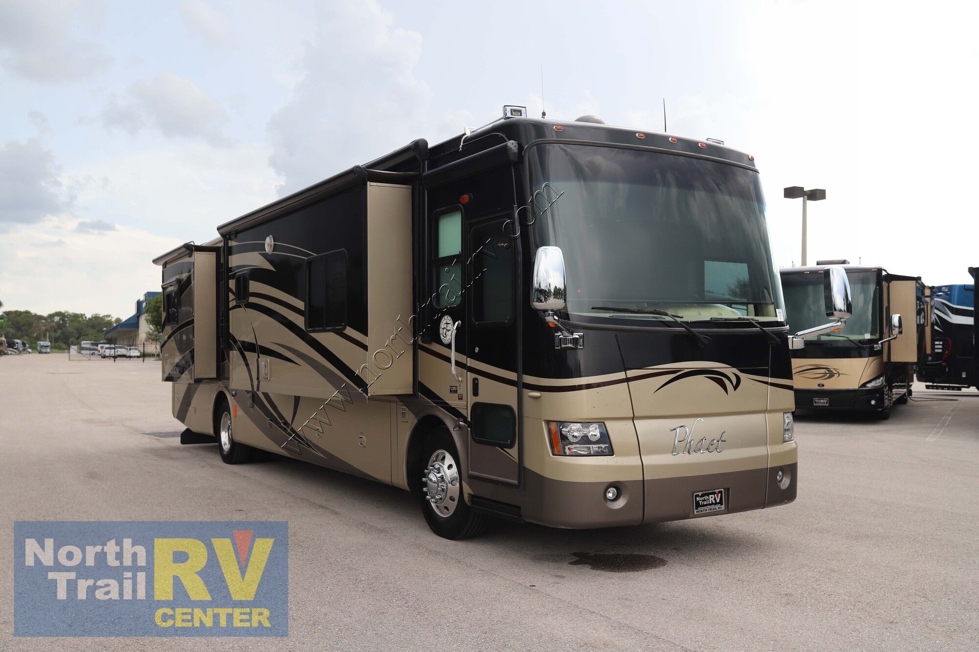 Used 2008 Tiffin Motor Homes Phaeton 40QTH Class A  For Sale