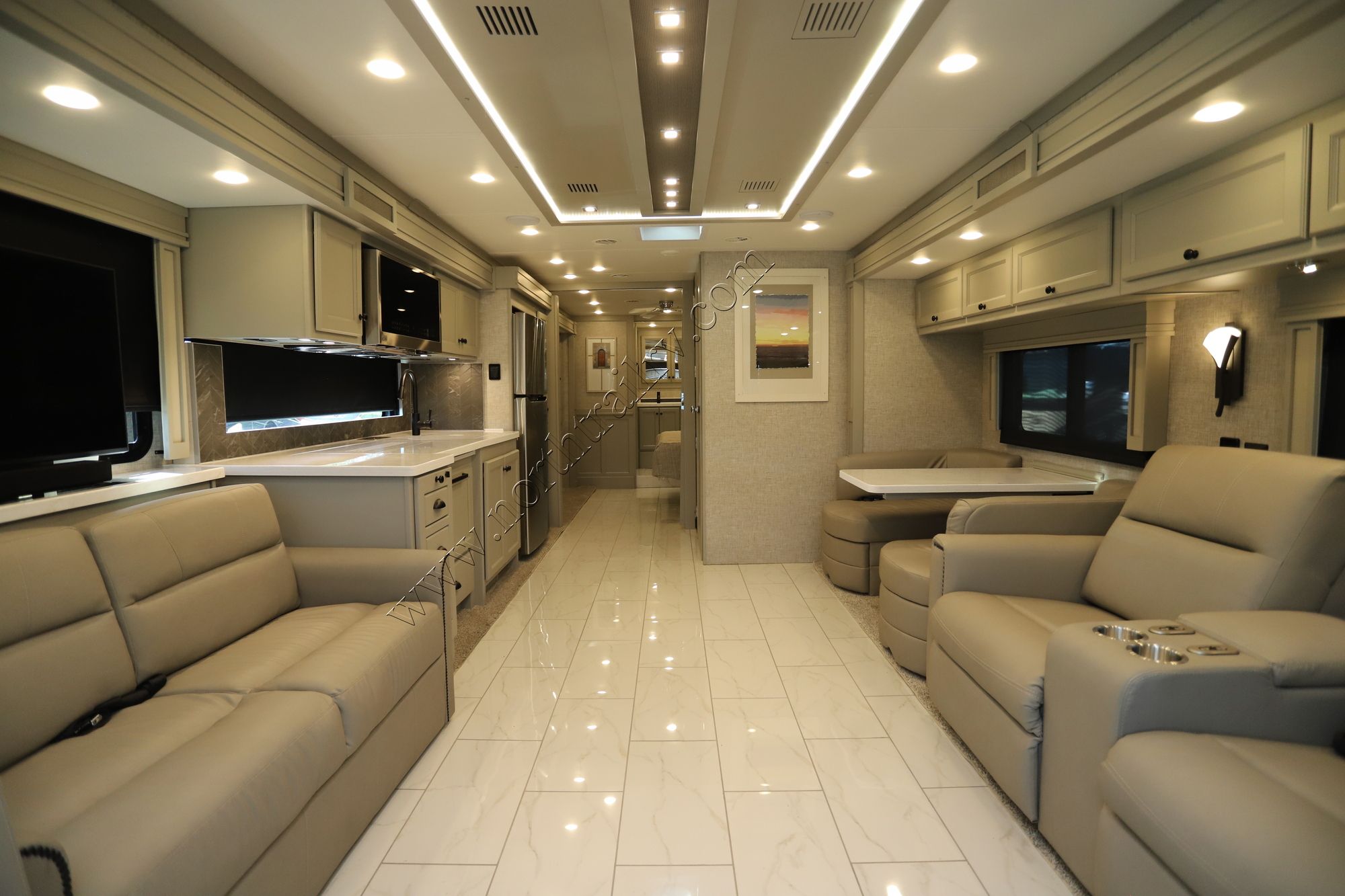 New 2024 Tiffin Motor Homes Allegro Red 37BA Class A  For Sale