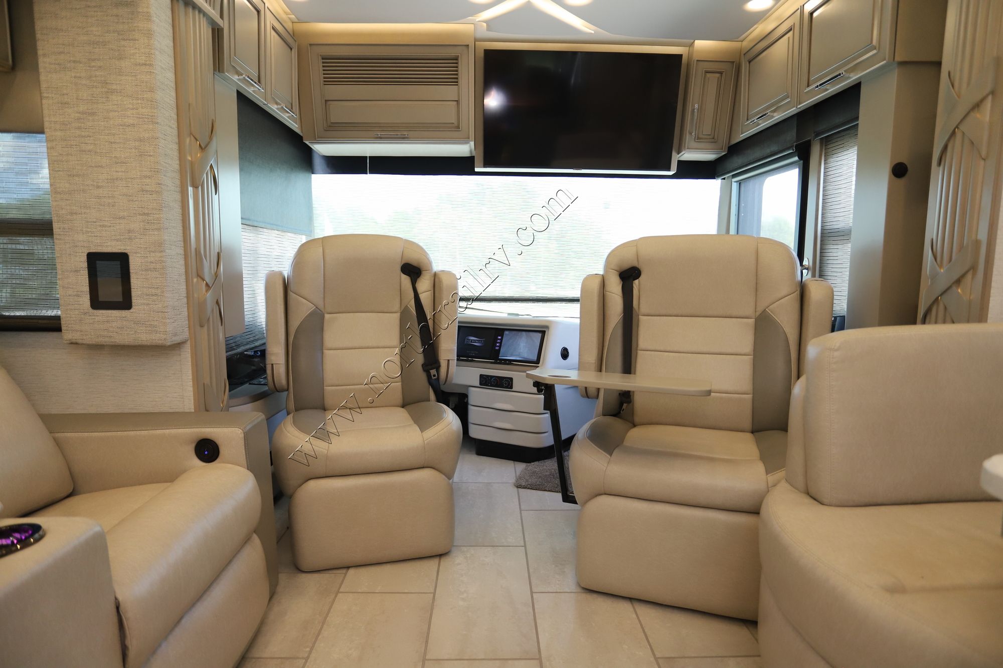 New 2024 Newmar Mountain Aire 3825 Class A  For Sale