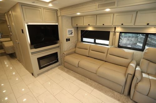 2024 Tiffin Motor Homes Allegro Red 33AA