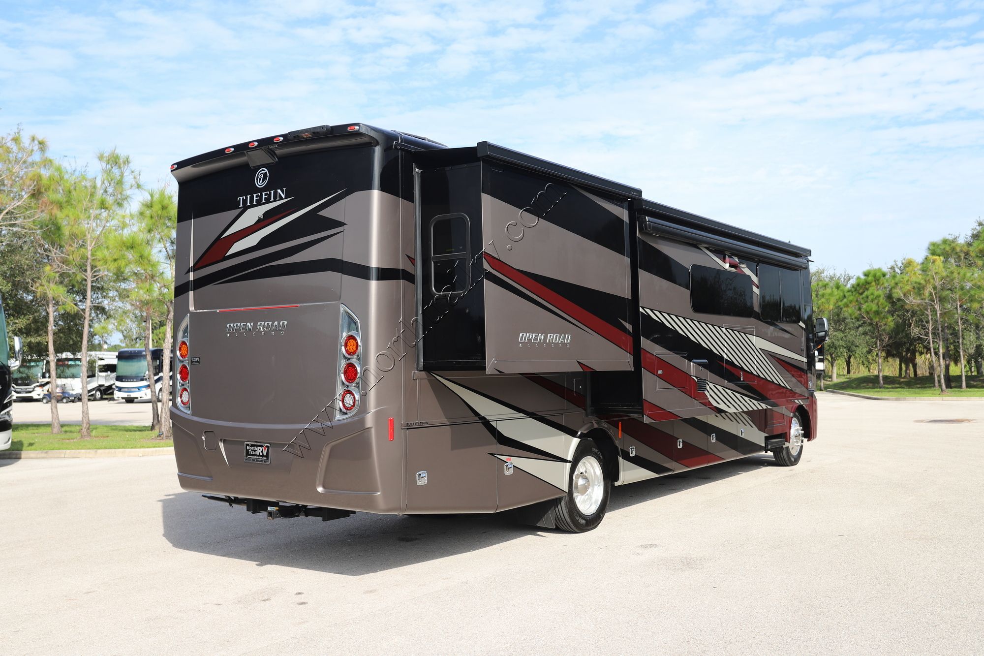 New 2024 Tiffin Motor Homes Allegro 34PA Class A  For Sale