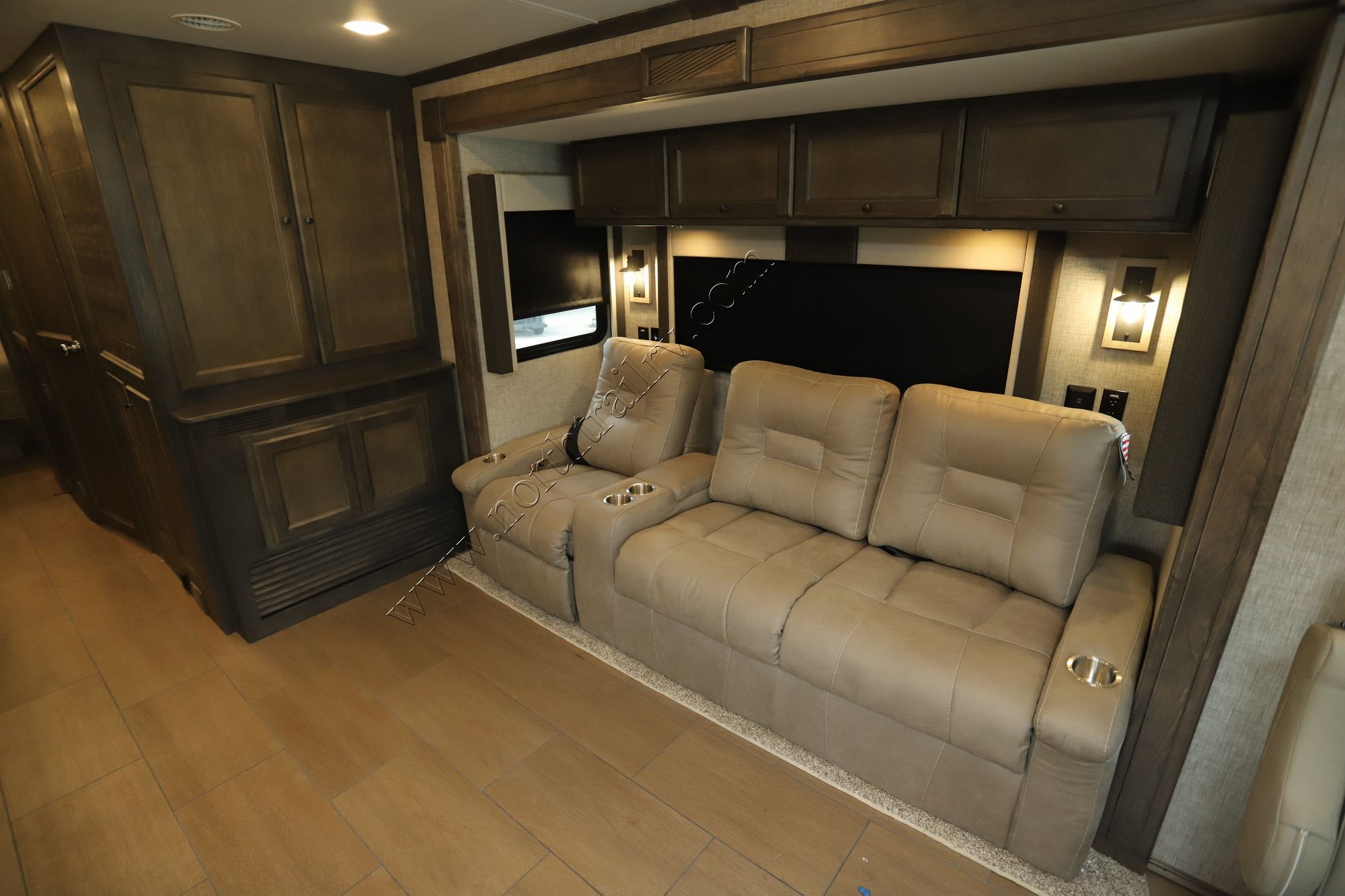 New 2024 Tiffin Motor Homes Allegro 34PA Class A  For Sale