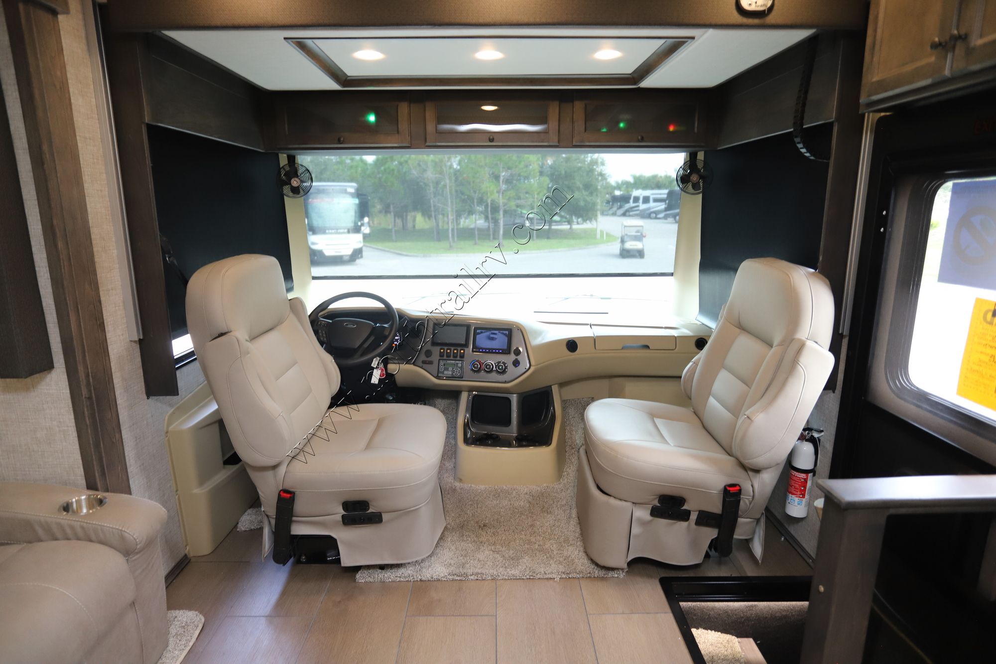 New 2024 Tiffin Motor Homes Allegro 34PA Class A  For Sale