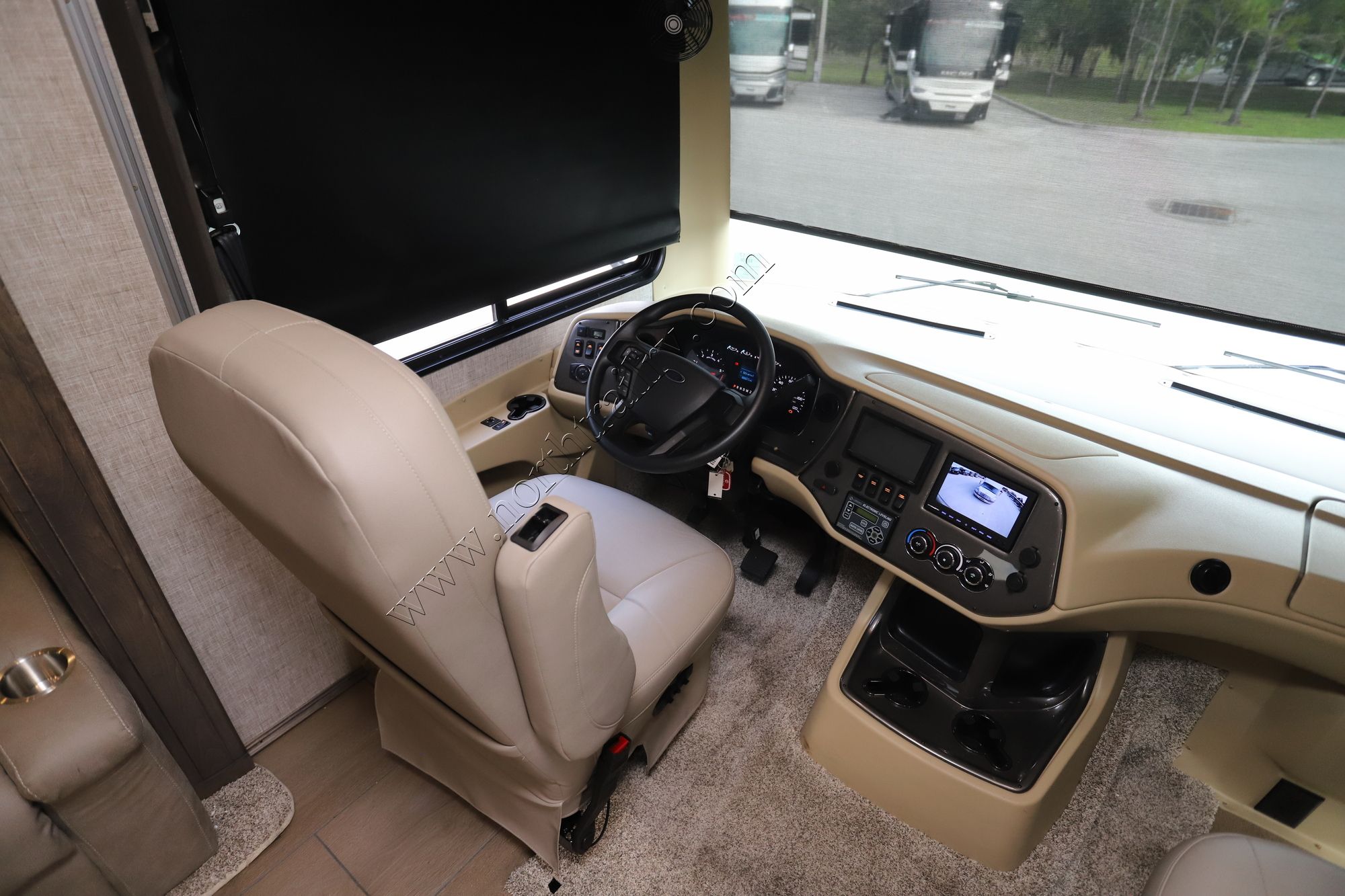 New 2024 Tiffin Motor Homes Allegro 34PA Class A  For Sale