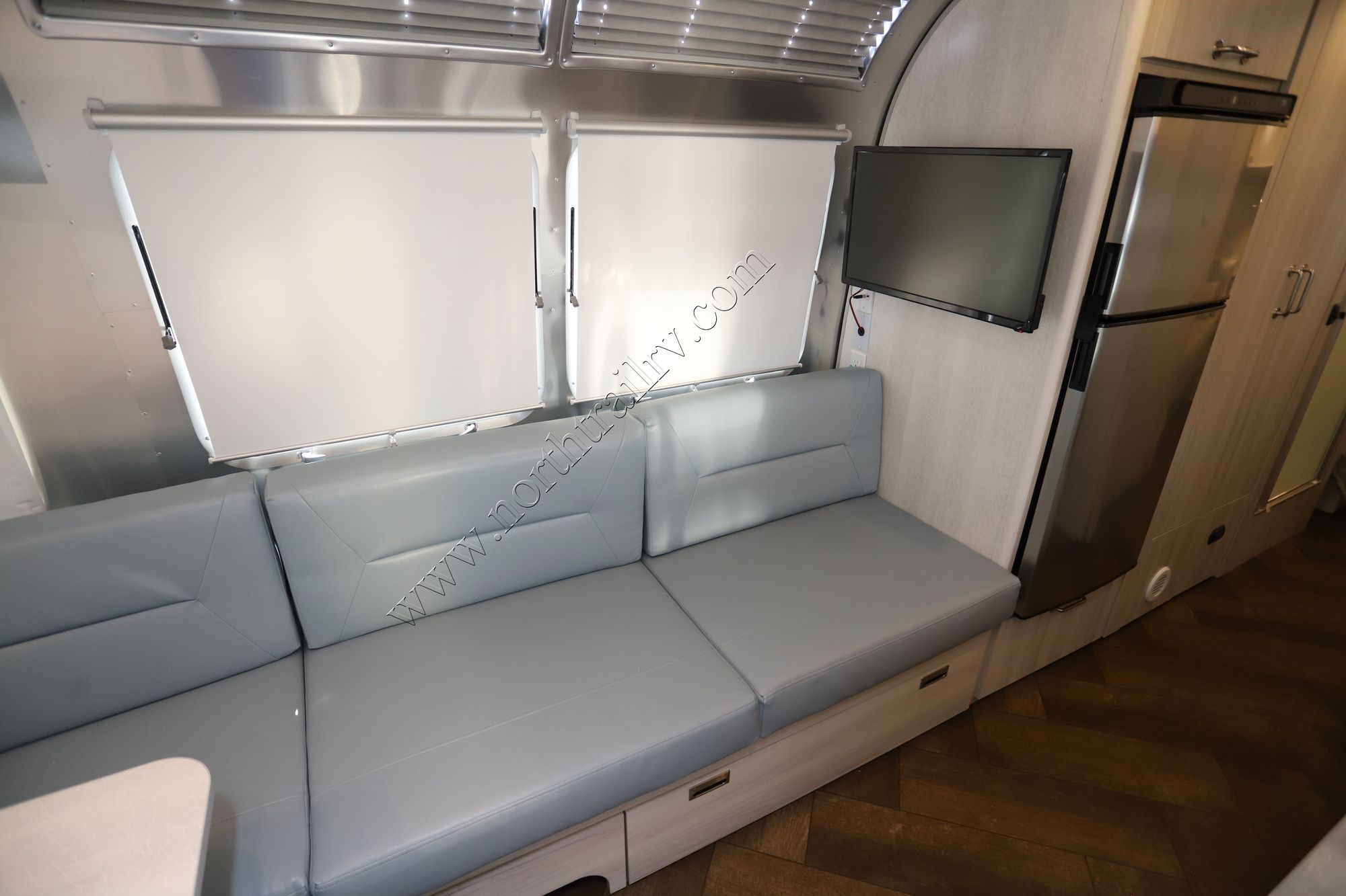 Used 2023 Airstream International 27FB TWIN Travel Trailer  For Sale