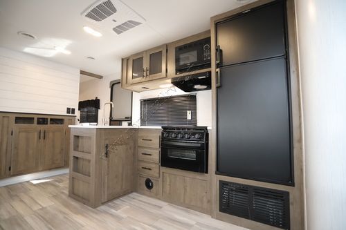 2024 Heartland Rv Pioneer DS320