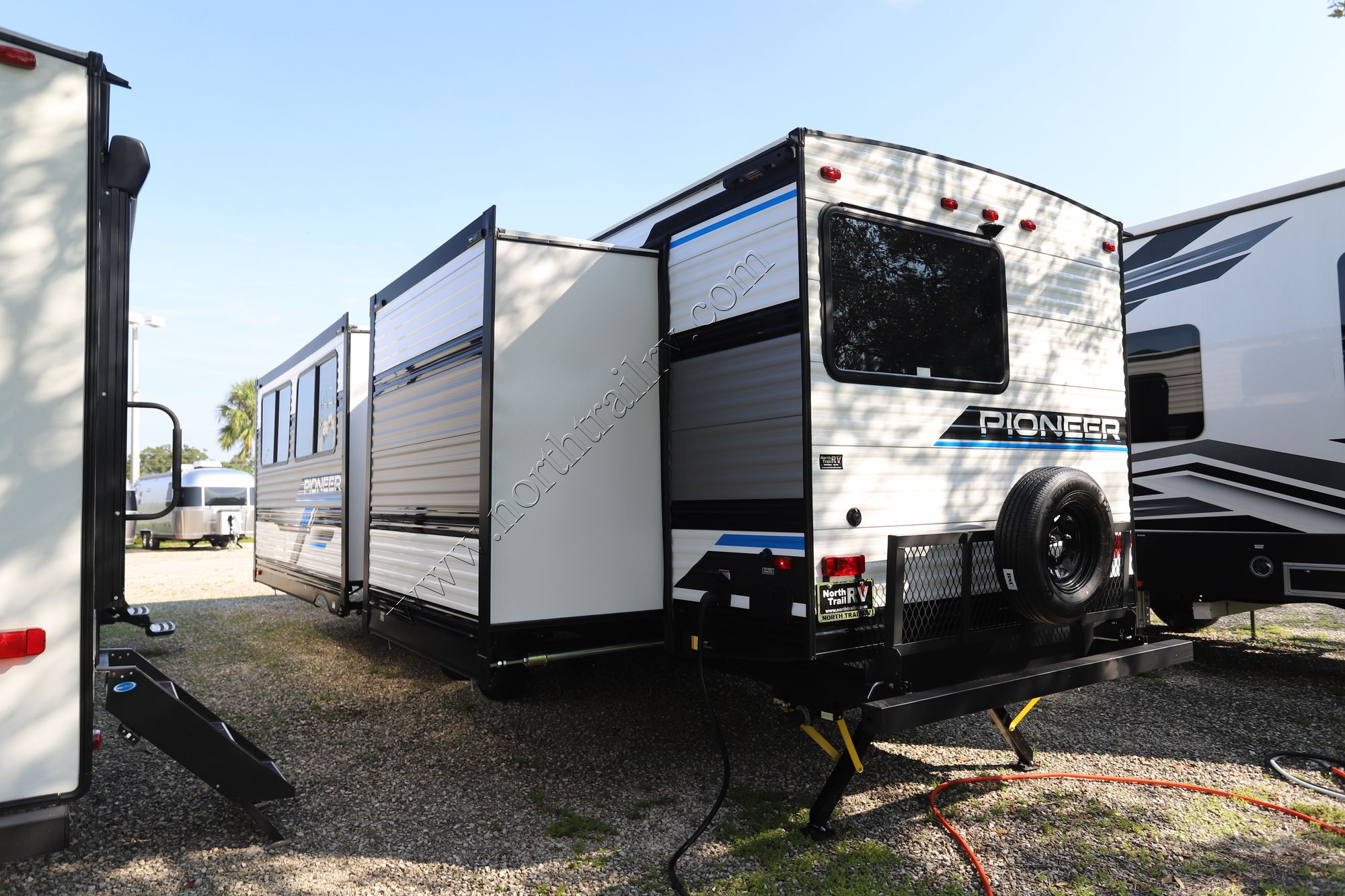 Used 2024 Heartland Rv Pioneer DS320 Travel Trailer  For Sale