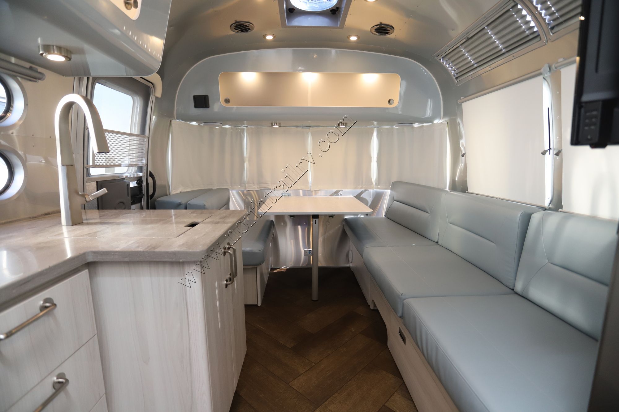 Used 2023 Airstream International 27FB TWIN Travel Trailer  For Sale