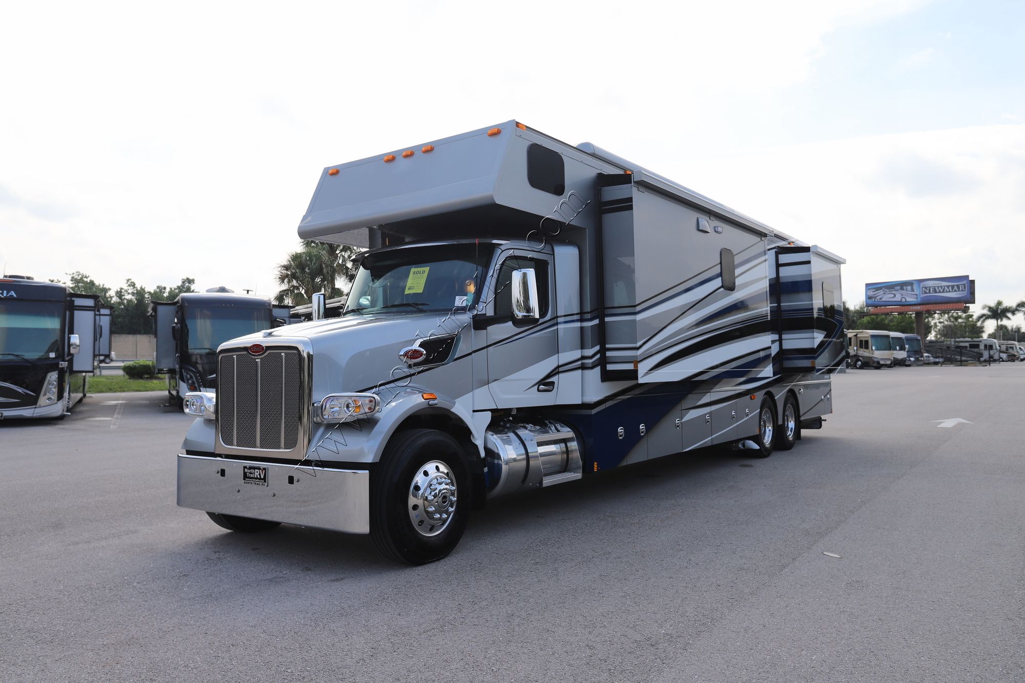 New 2024 Renegade Rv Classic 43CMD Super C  For Sale