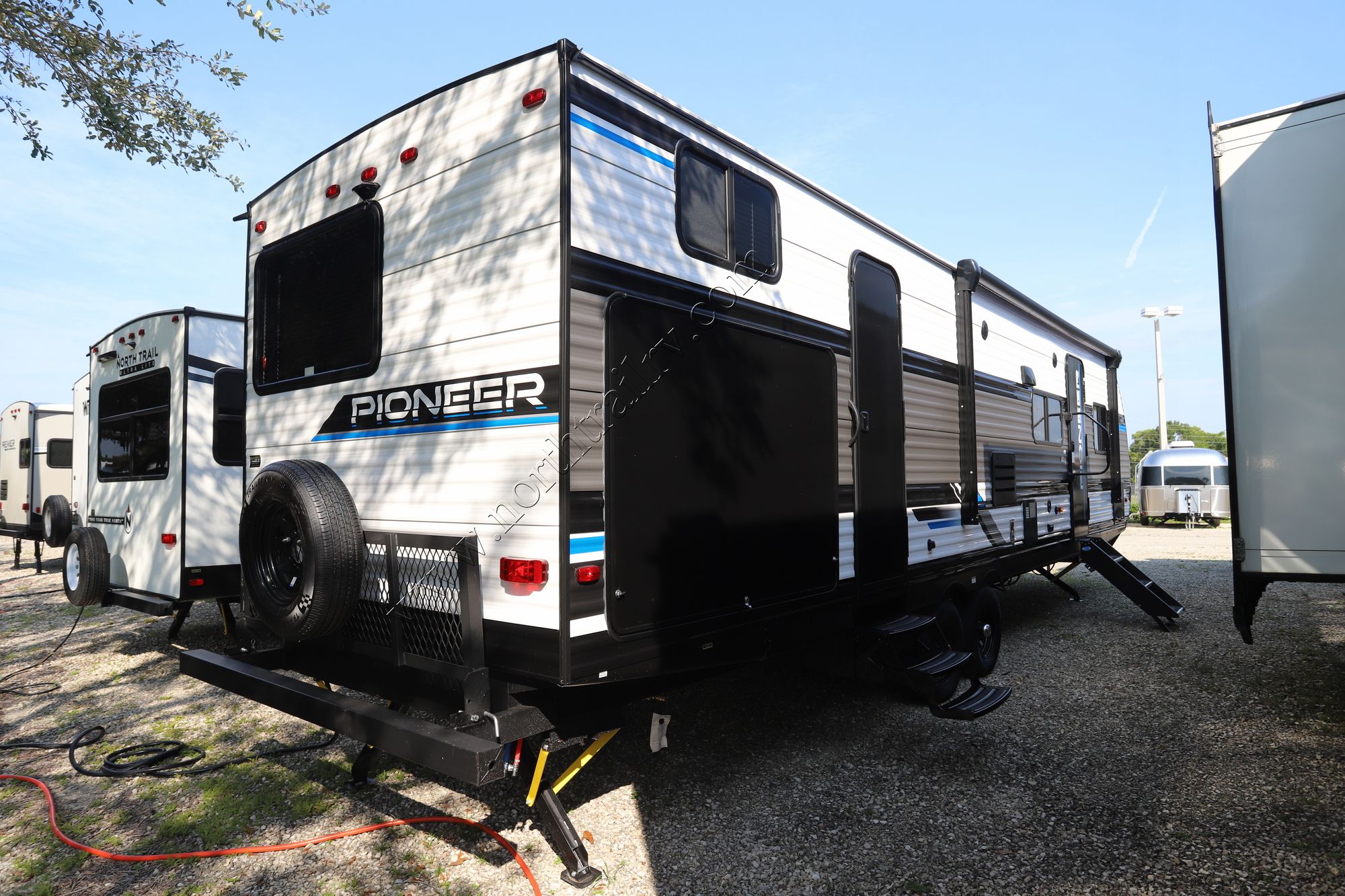 Used 2024 Heartland Rv Pioneer DS320 Travel Trailer  For Sale