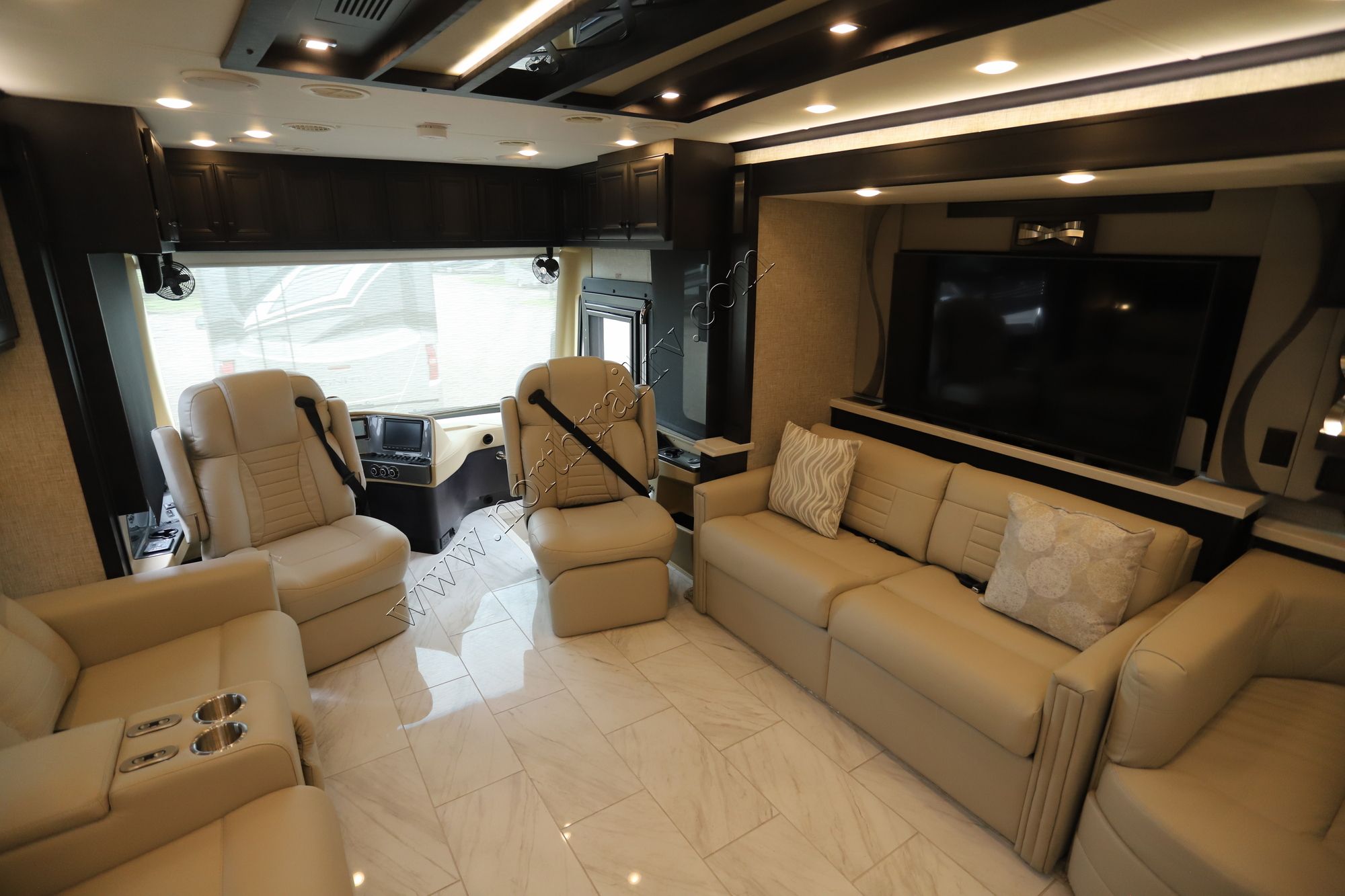 New 2024 Tiffin Motor Homes Phaeton 40IH Class A  For Sale