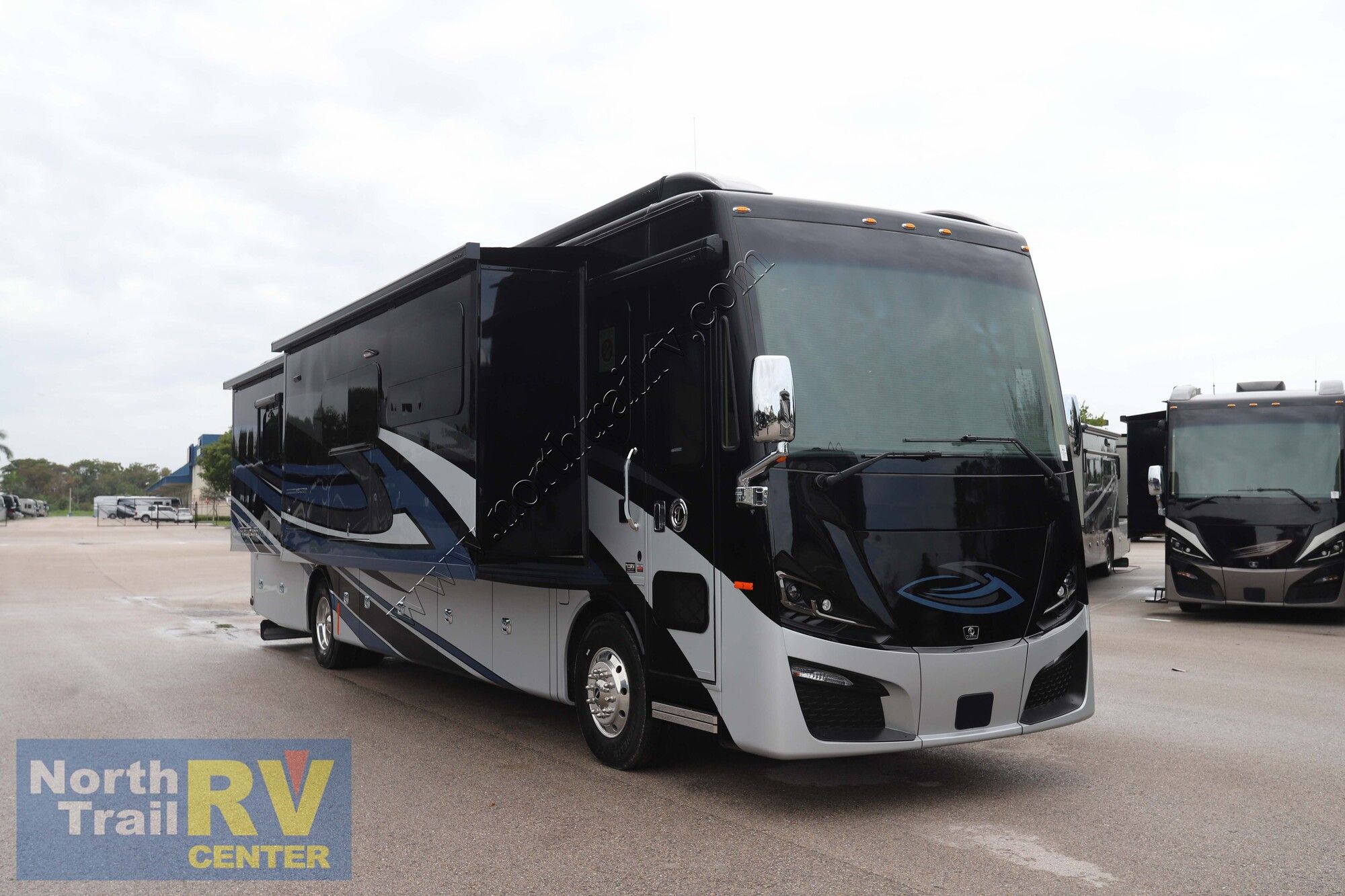 New 2024 Tiffin Motor Homes Phaeton 40IH Class A  For Sale