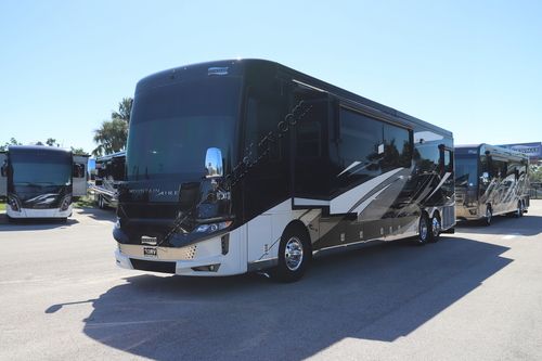 2021 Newmar Mountain Aire 4551