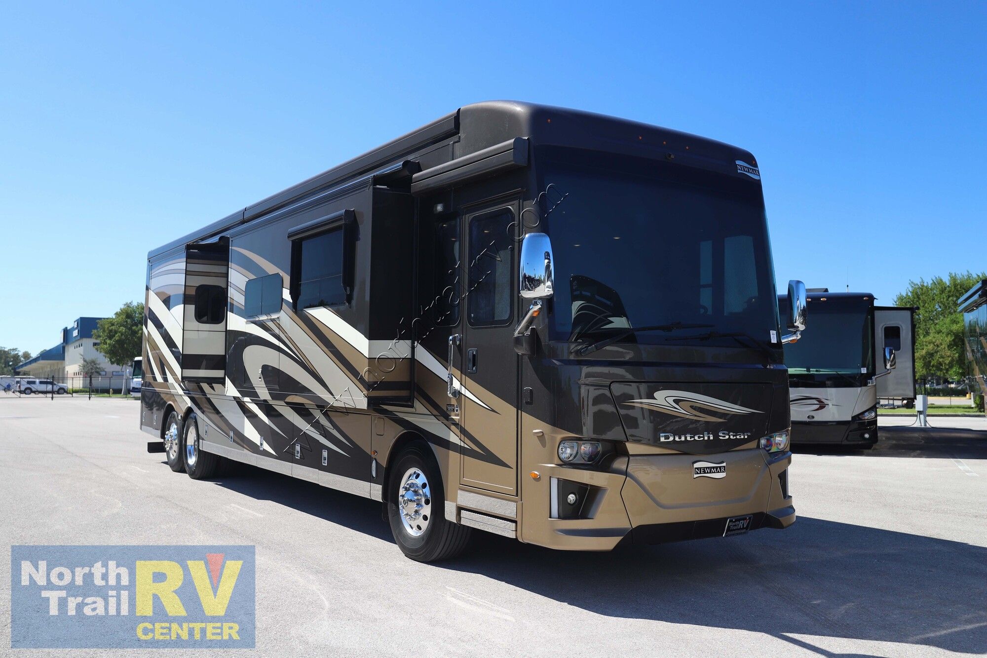 Used 2019 Newmar Dutch Star 4369 Class A  For Sale