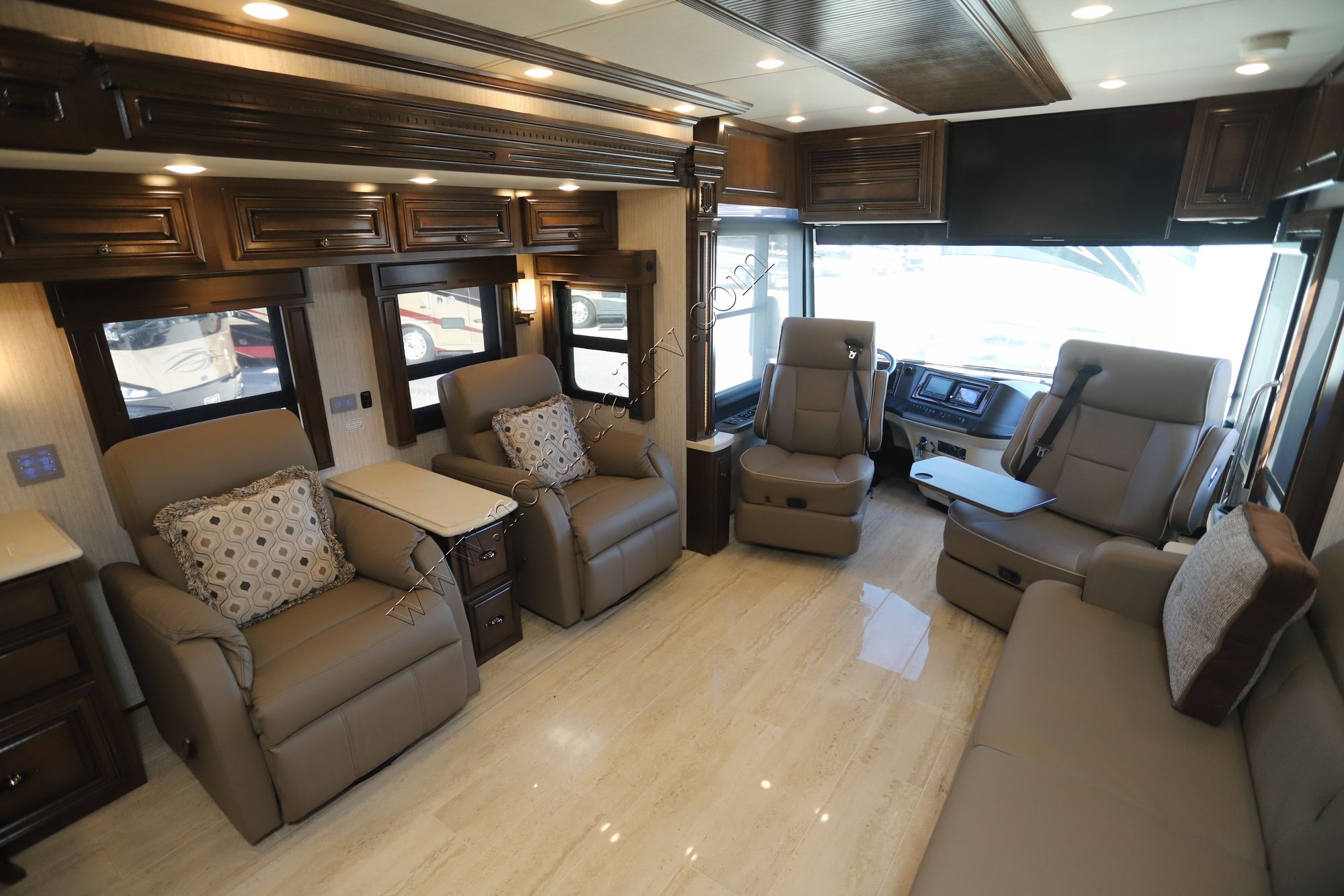 Used 2019 Newmar Dutch Star 4369 Class A  For Sale