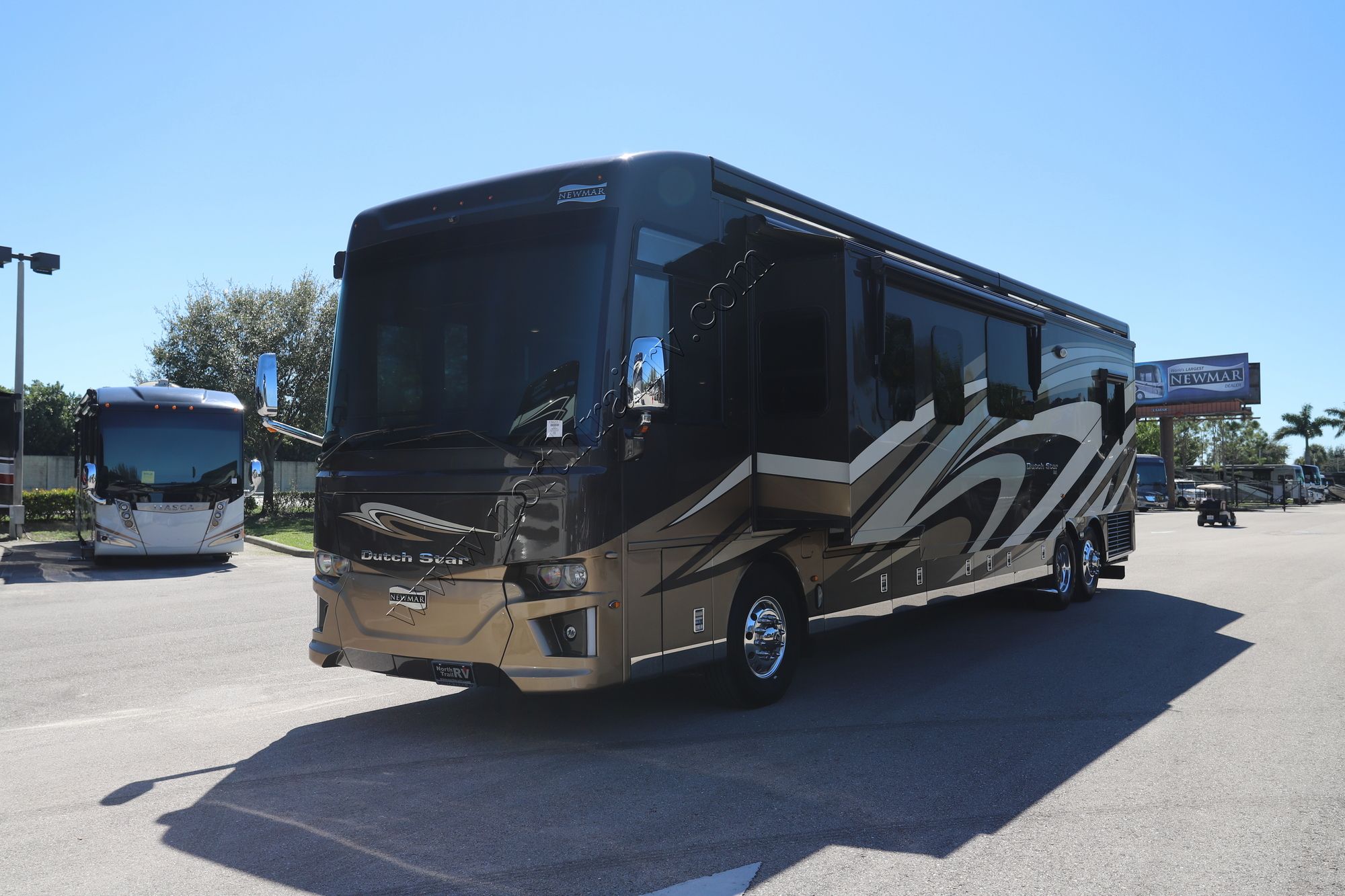 Used 2019 Newmar Dutch Star 4369 Class A  For Sale