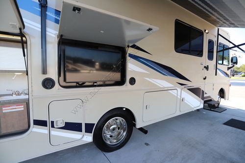 2020 Winnebago Sun Star 29V