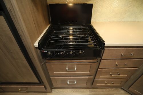 2020 Winnebago Sun Star 29V
