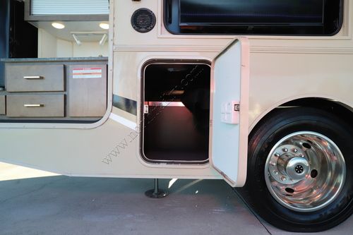 2020 Winnebago Sun Star 29V