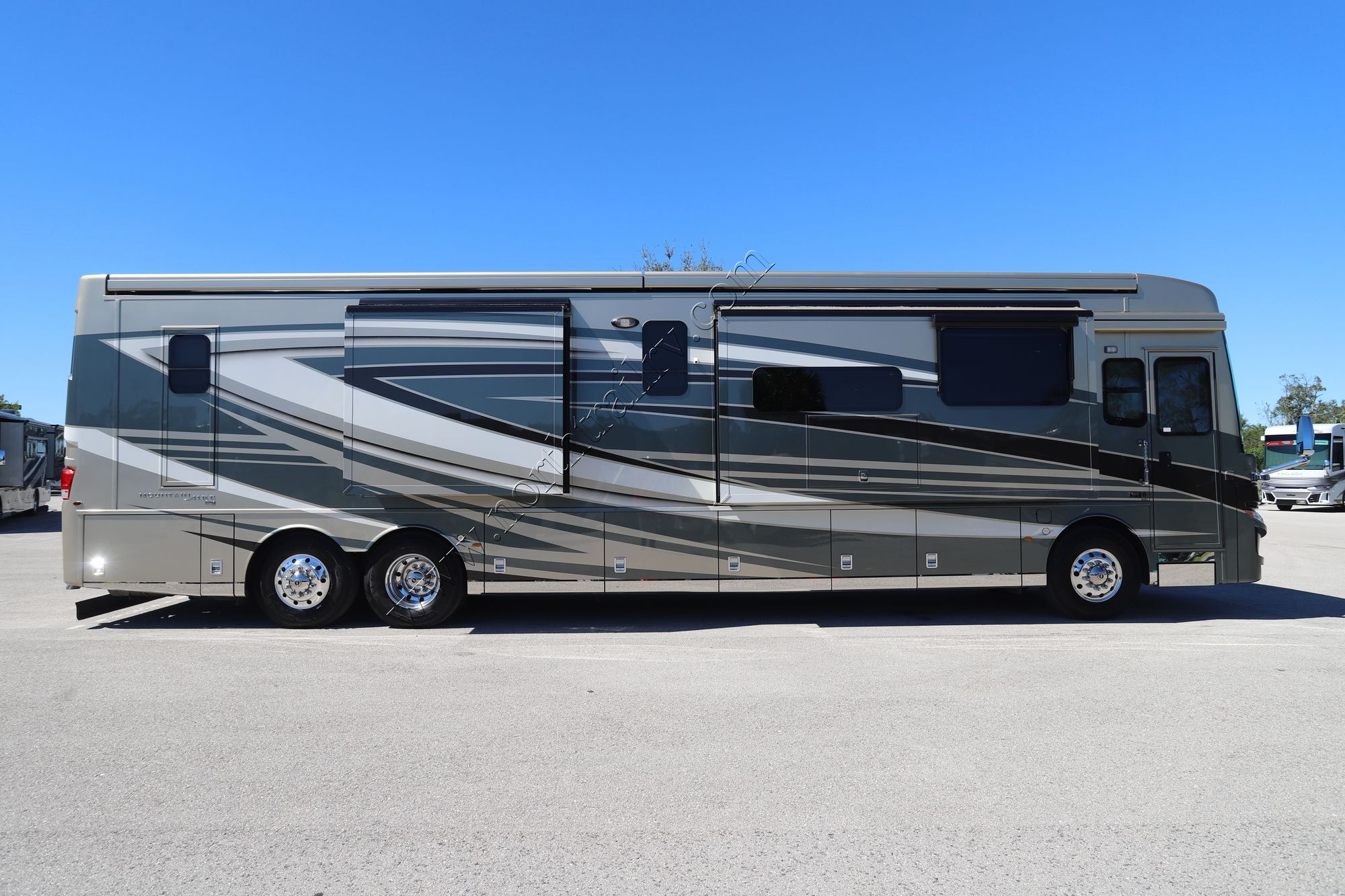 Used 2023 Newmar Mountain Aire 4551 Class A  For Sale