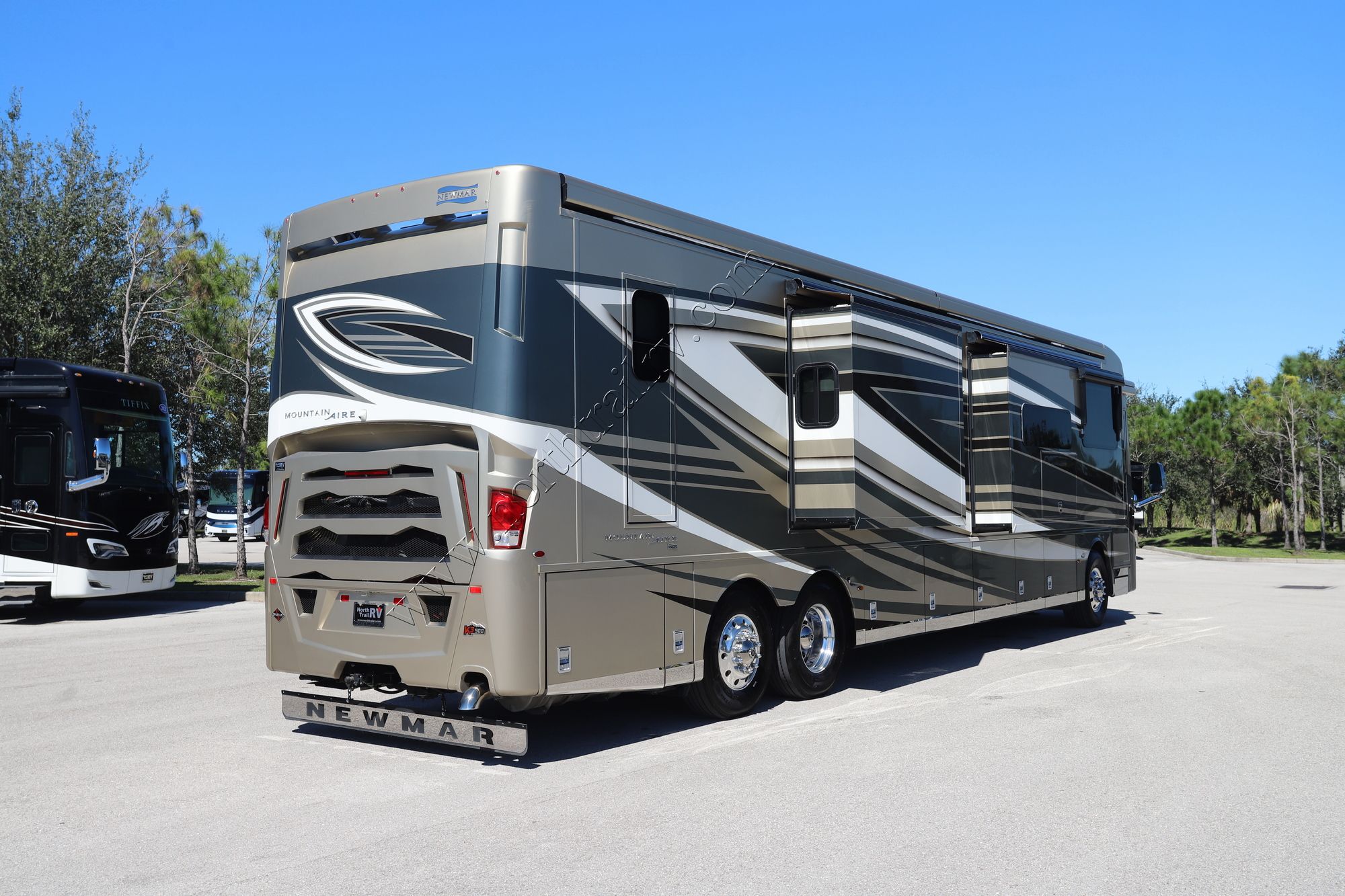 Used 2023 Newmar Mountain Aire 4551 Class A  For Sale