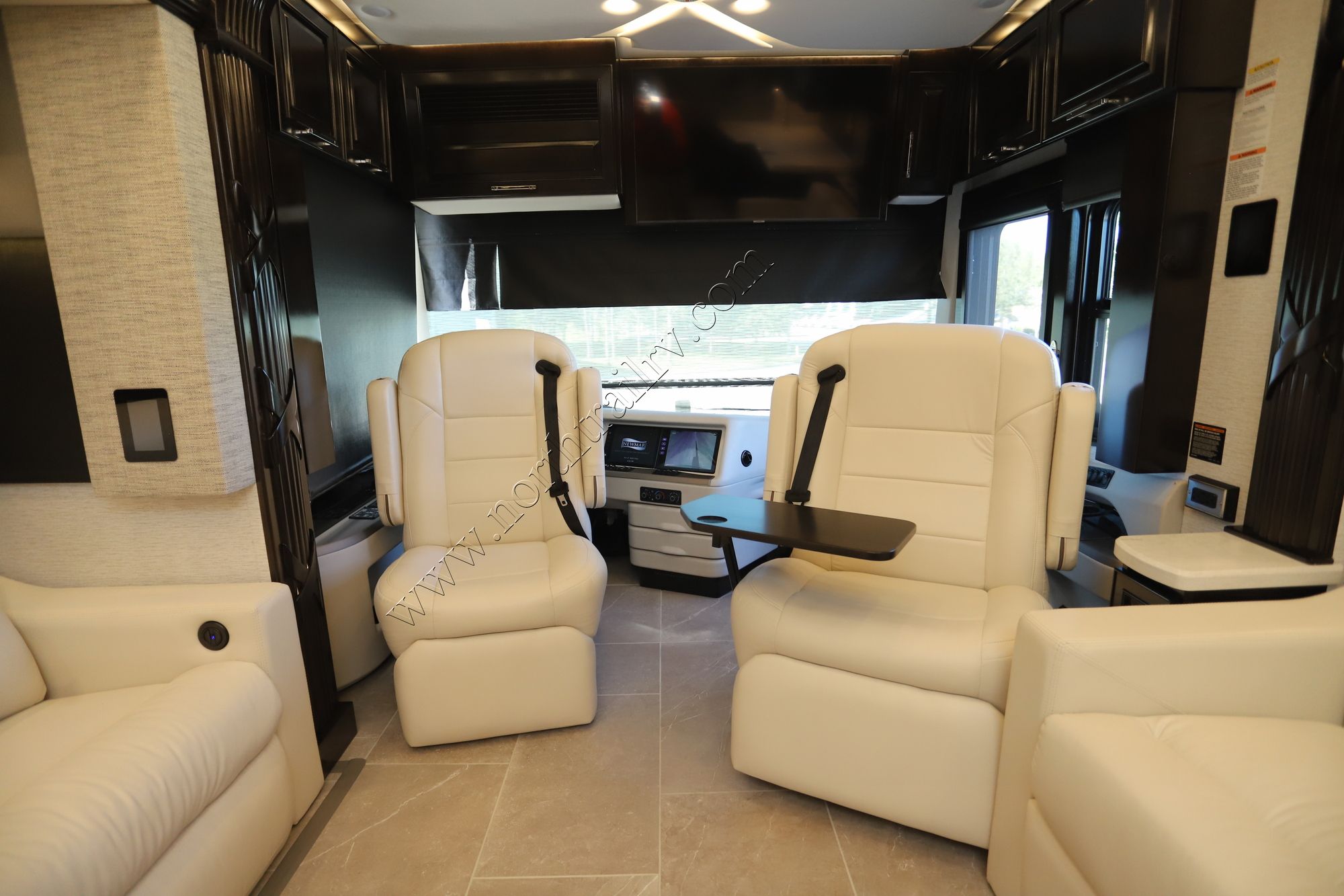 New 2024 Newmar Mountain Aire 4118 Class A  For Sale