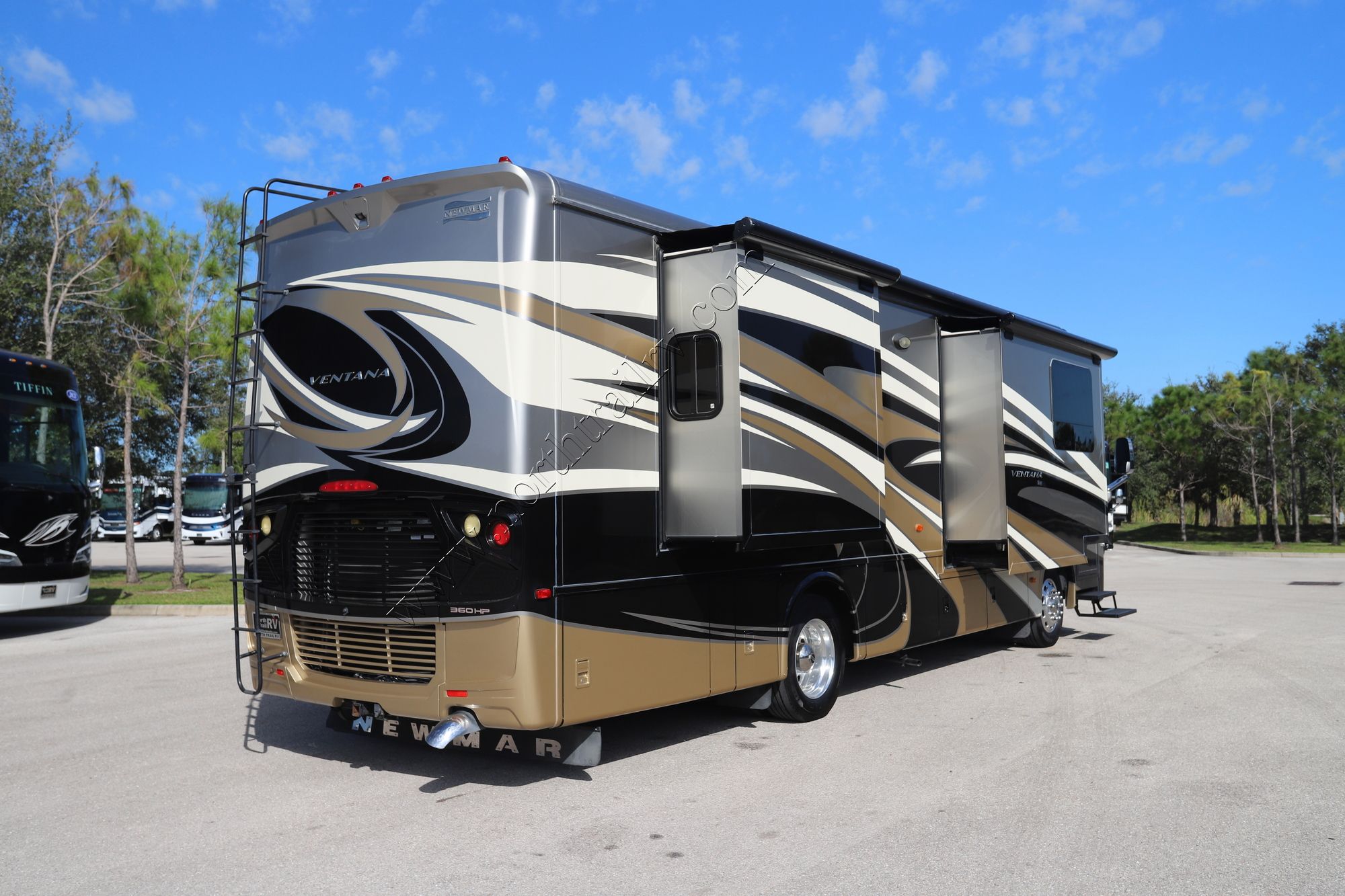 Used 2015 Newmar Ventana 3436 Class A  For Sale