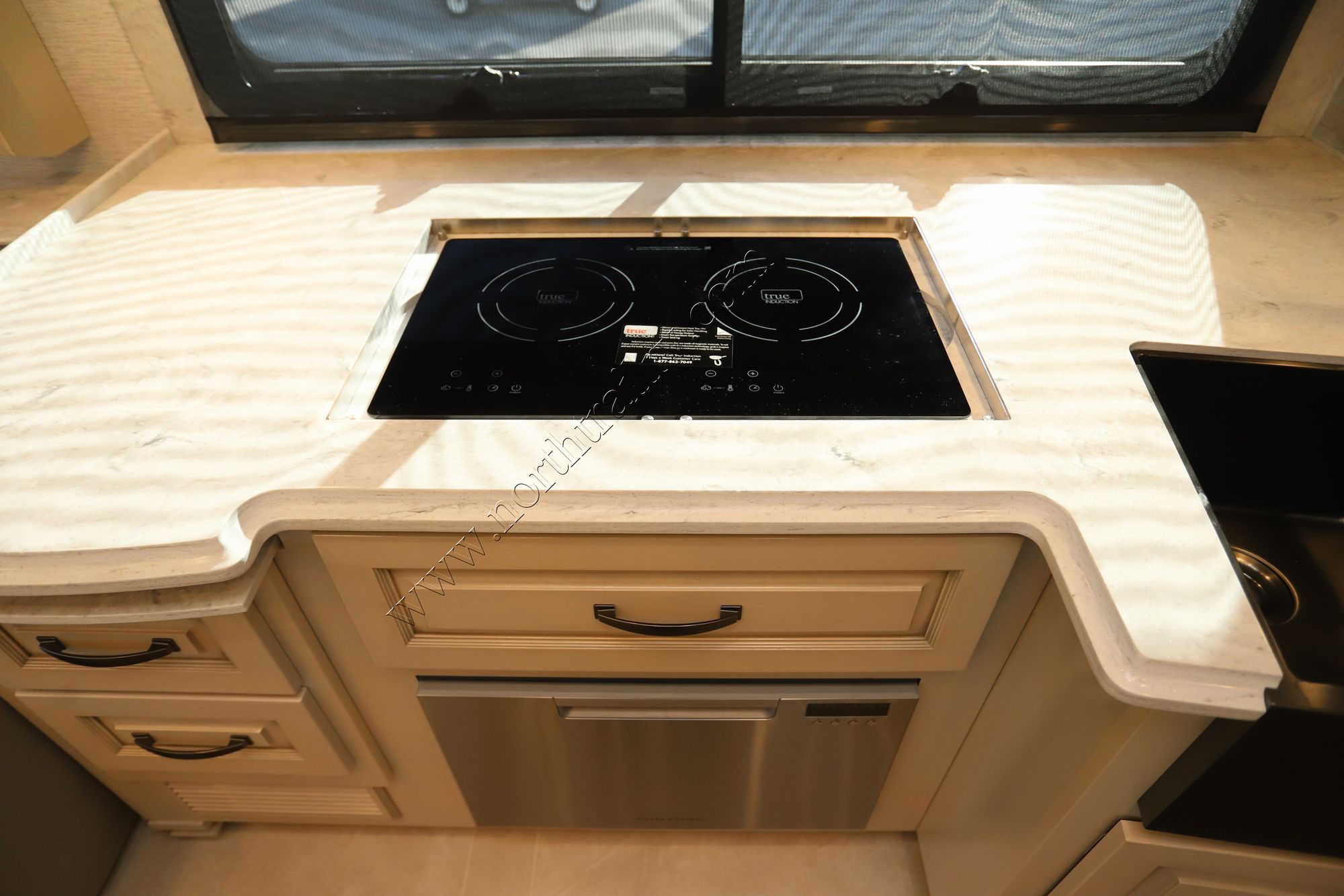 New 2024 Newmar Dutch Star 4369 Class A  For Sale