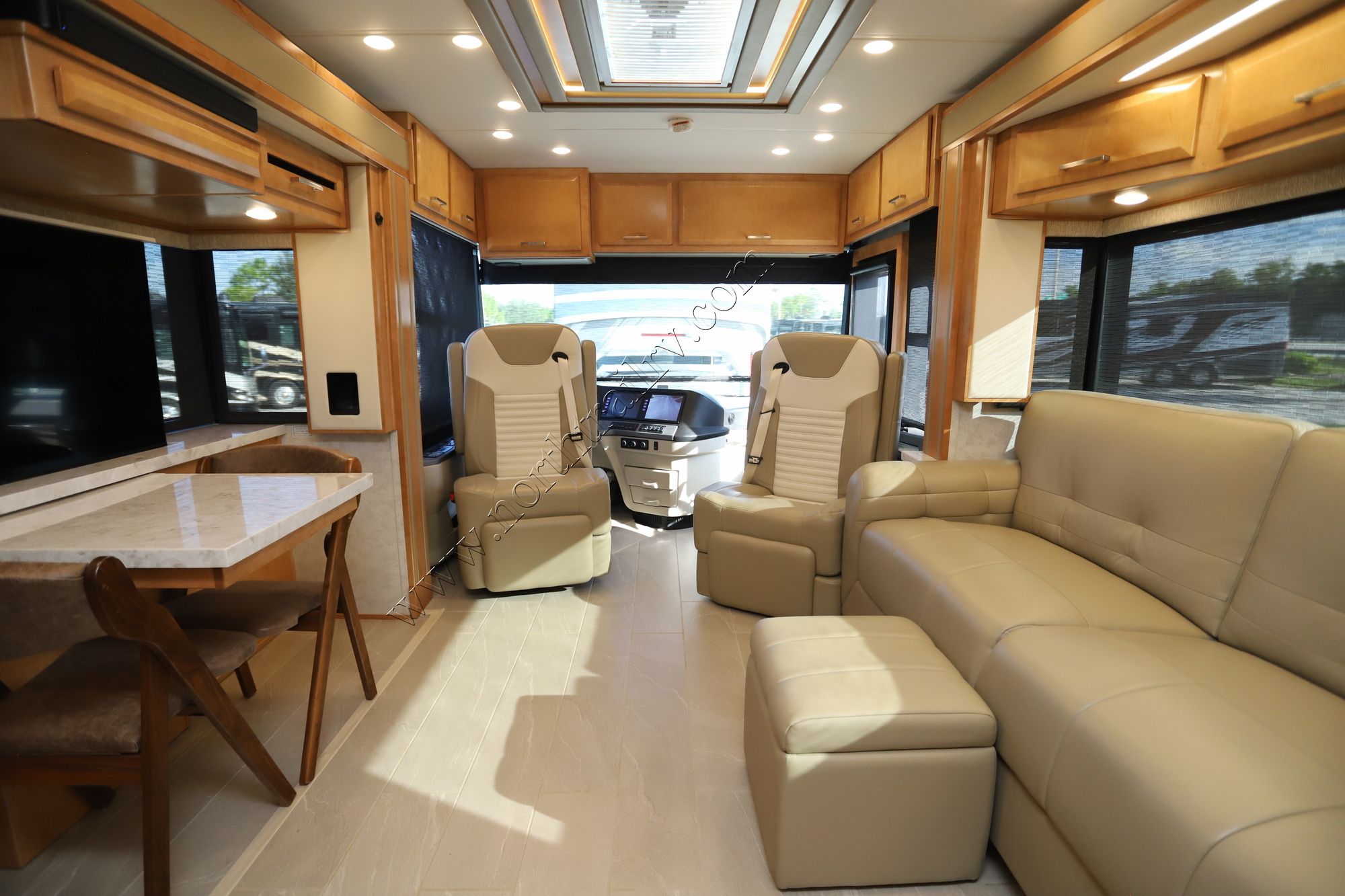 Used 2022 Newmar New Aire 3545 Class A  For Sale