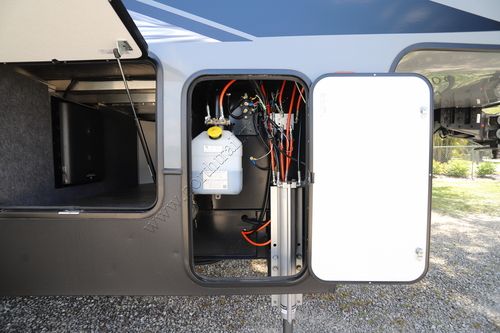 2020 Keystone Raptor 351