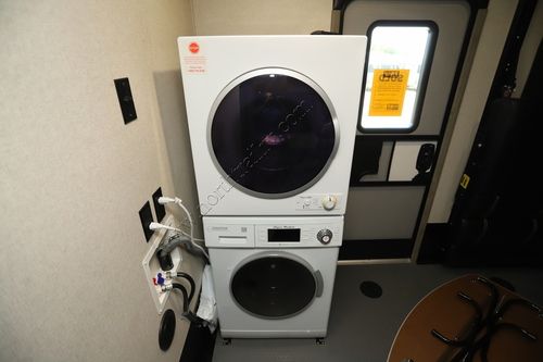 2020 Keystone Raptor 351