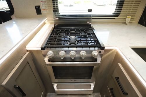 2020 Keystone Raptor 351