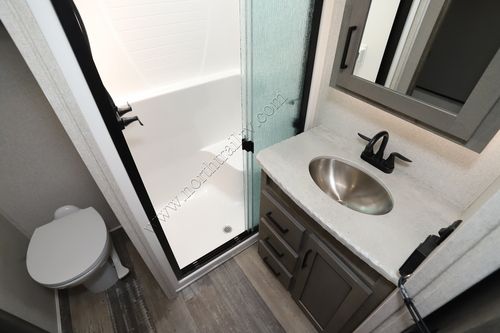 2020 Keystone Raptor 351