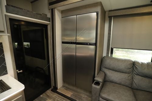 2020 Keystone Raptor 351