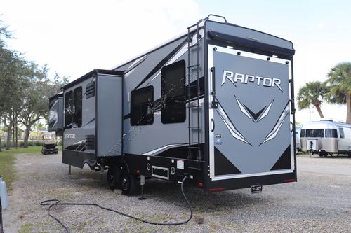 2020 Keystone Raptor 351