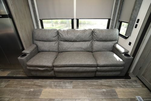 2020 Keystone Raptor 351