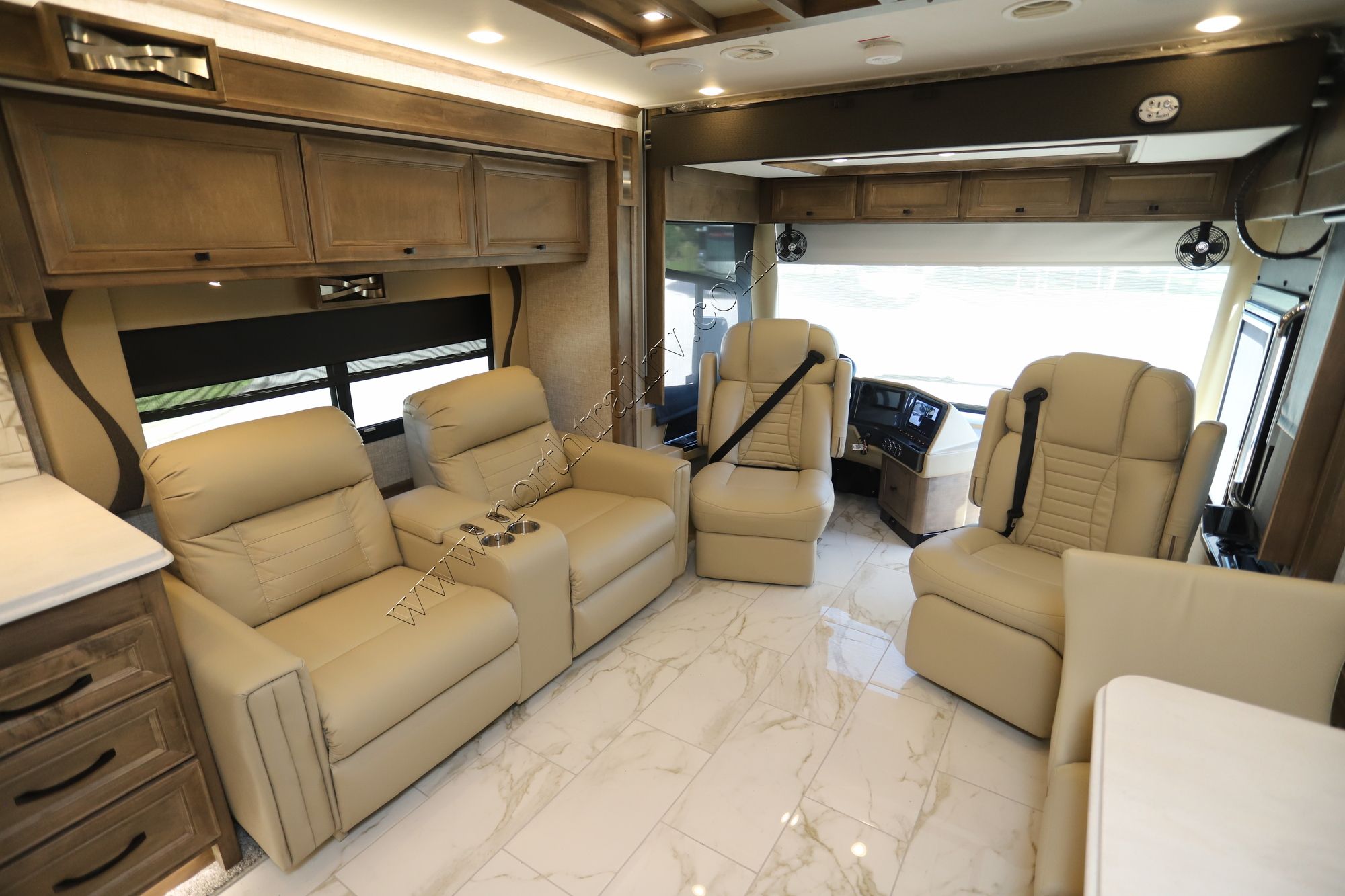 New 2024 Tiffin Motor Homes Phaeton 35CH Class A  For Sale