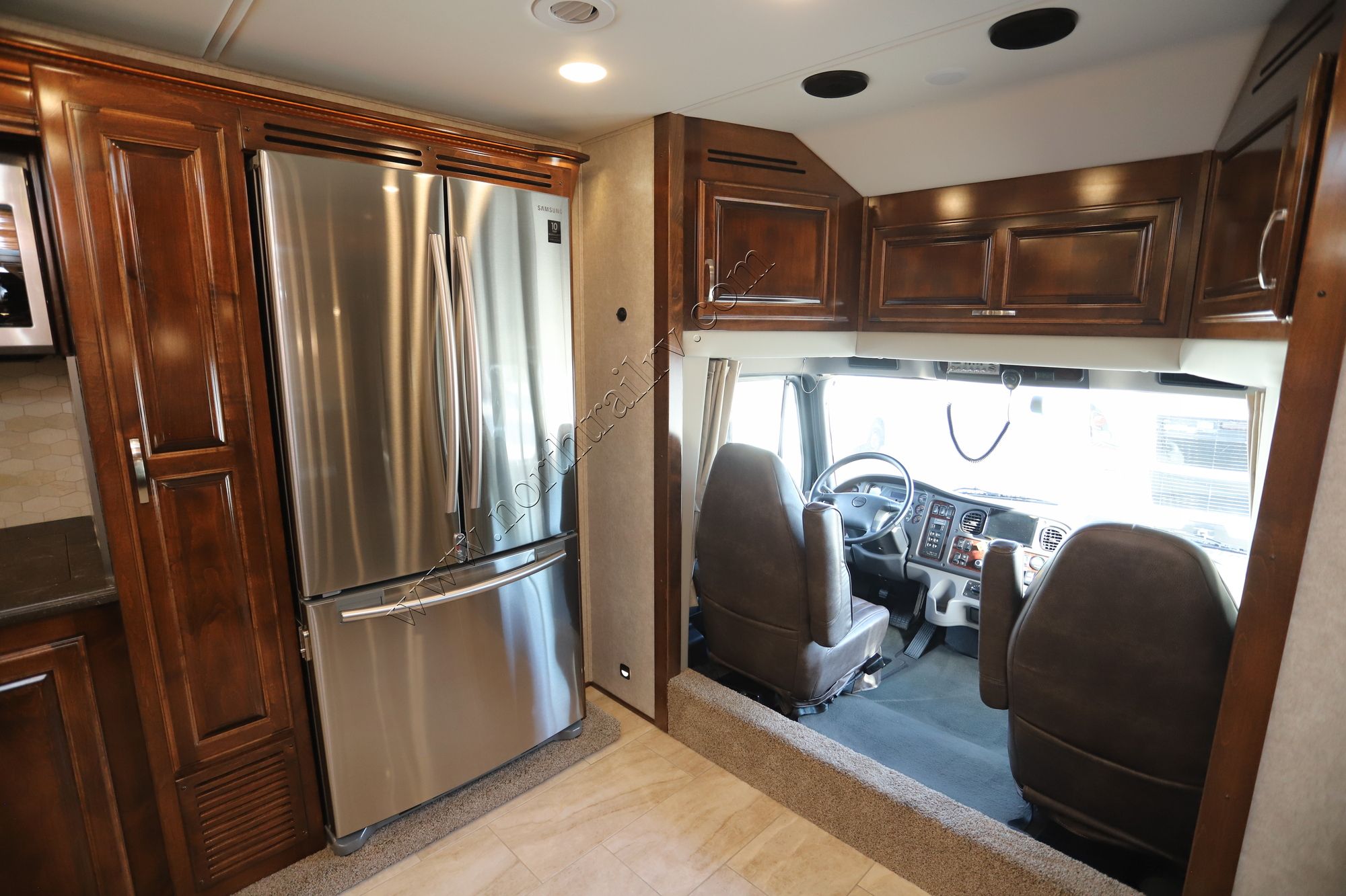 Used 2022 Renegade Rv Verona Le 40LRB Super C  For Sale