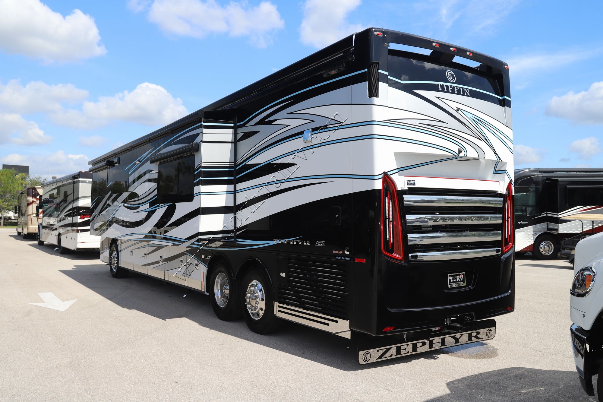 New 2024 Tiffin Motor Homes Zephyr 45FZ Class A  For Sale