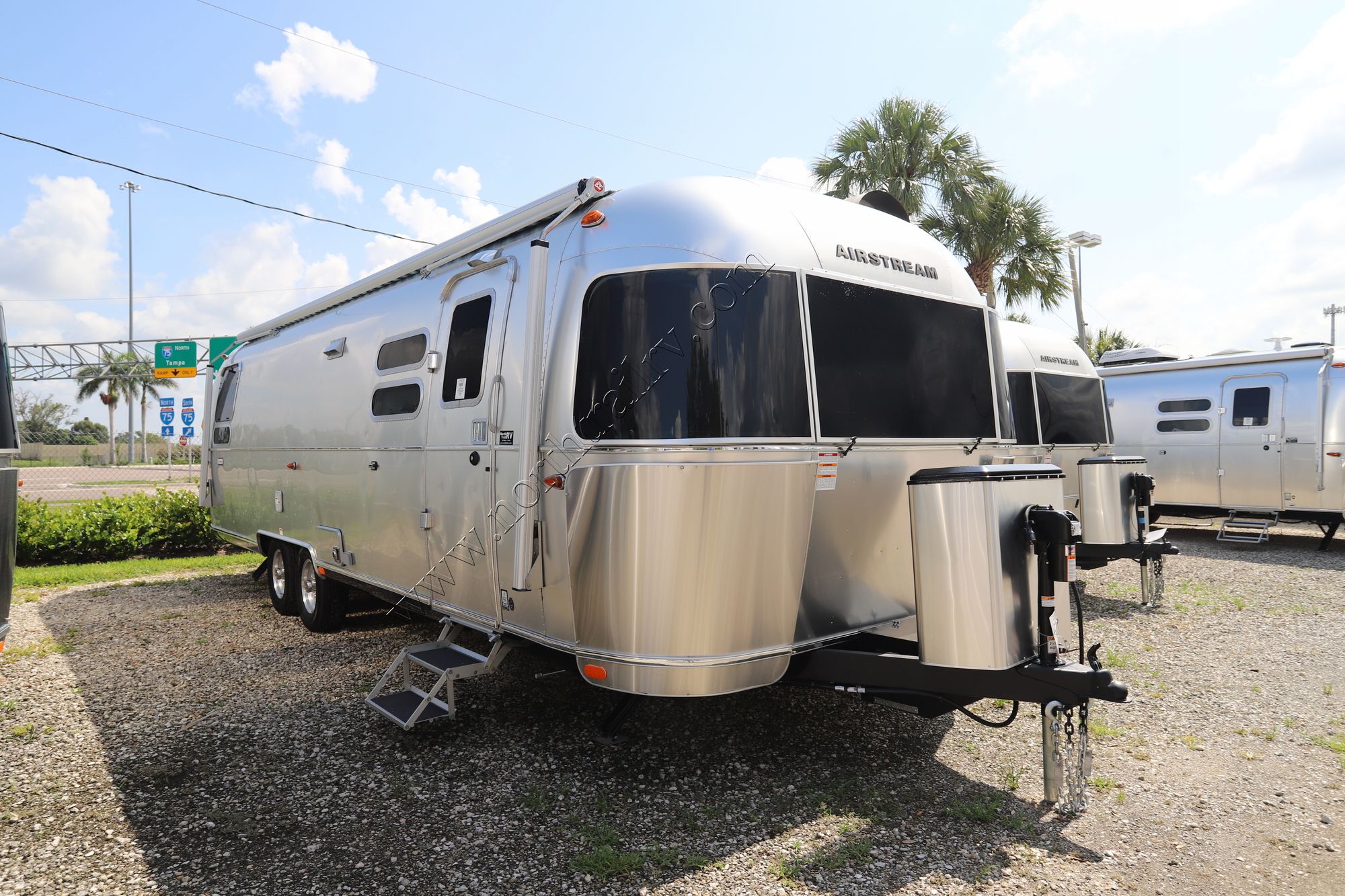 New 2023 Airstream International 30RB Travel Trailer  For Sale