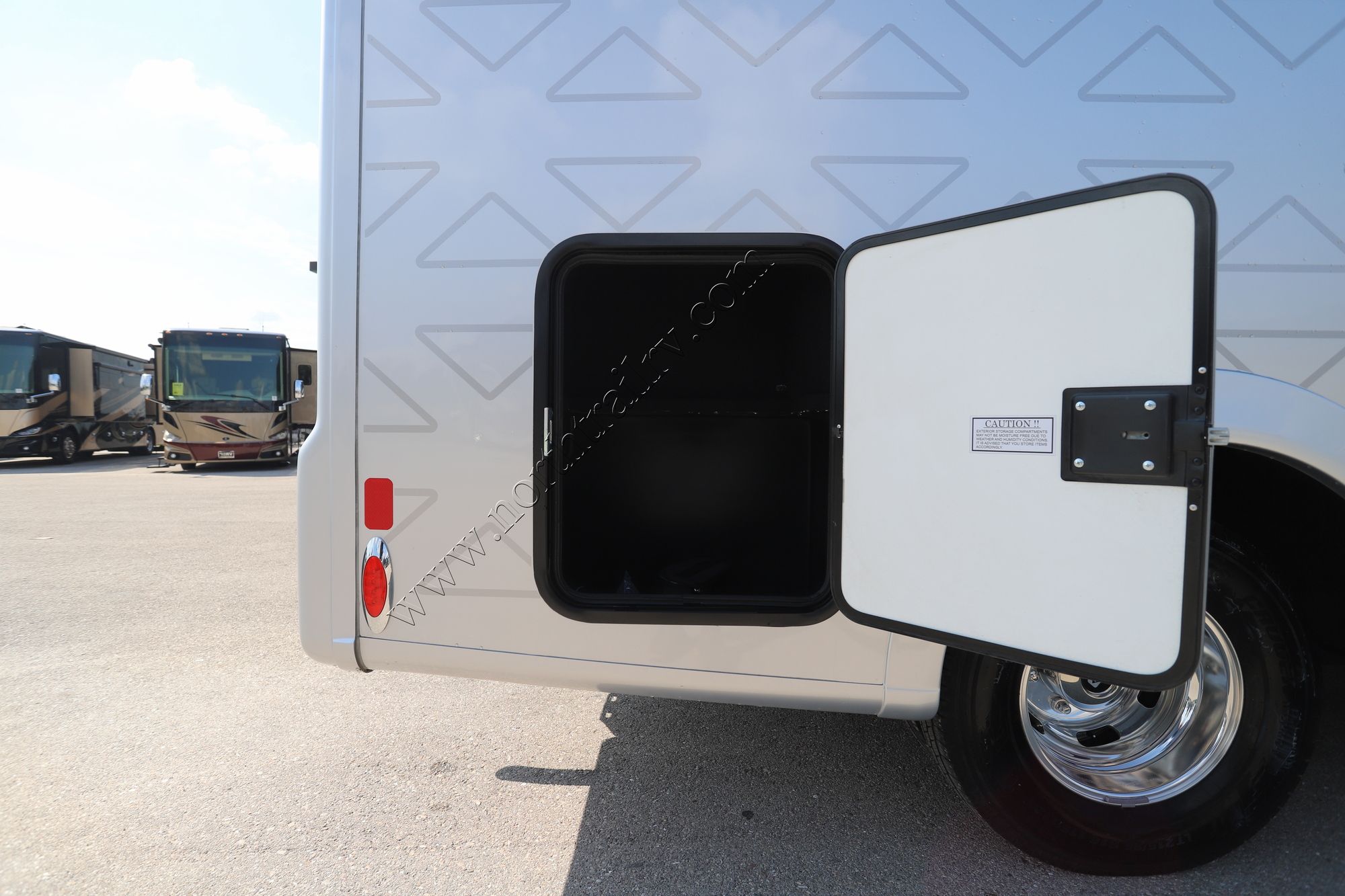 New 2024 Pleasure-Way Plateau XLTS Class B  For Sale