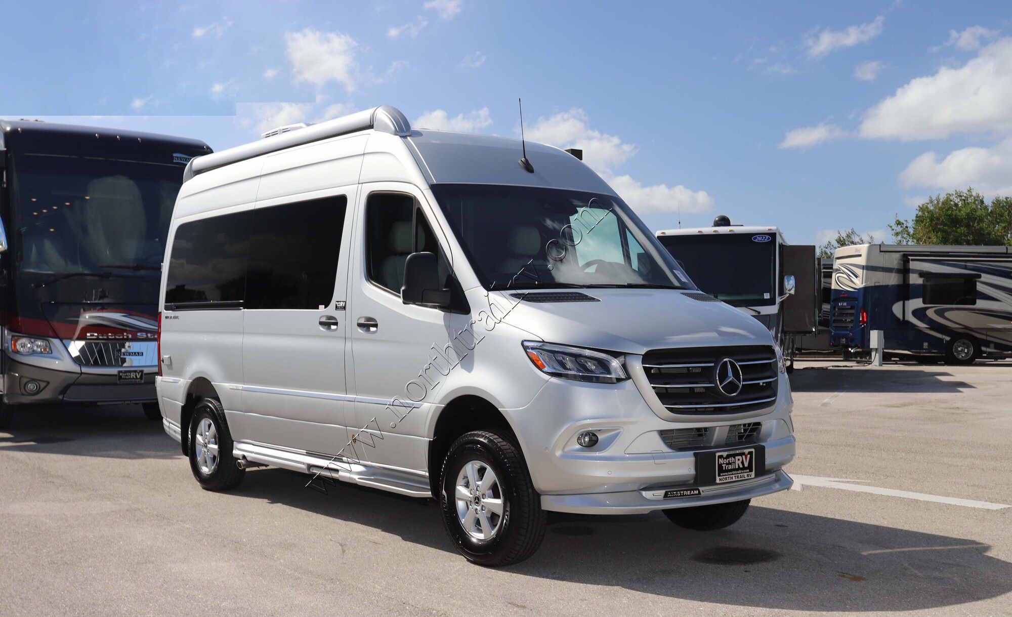 2023 Airstream Interstate 19 4x4 Class B New  For Sale