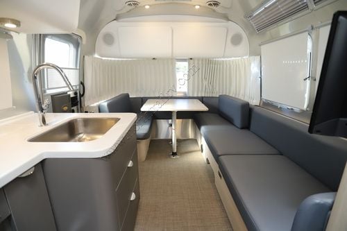 2021 Airstream Globetrotter 25FB Travel Trailer