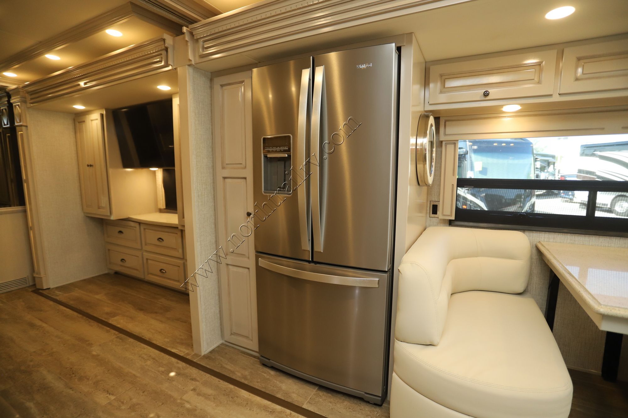 Used 2022 Newmar Dutch Star 4081 Class A  For Sale