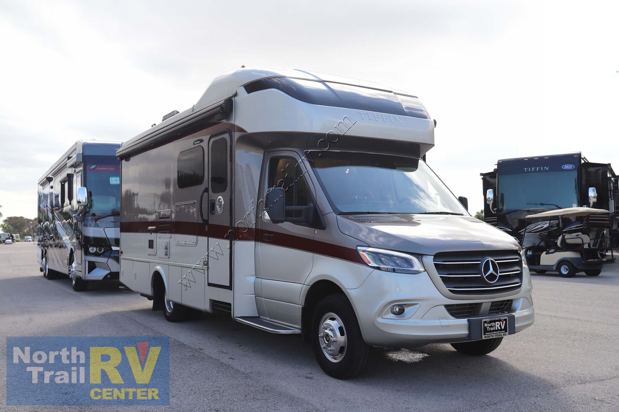 Used 2020 Tiffin Motor Homes Wayfarer 25RW Class C  For Sale