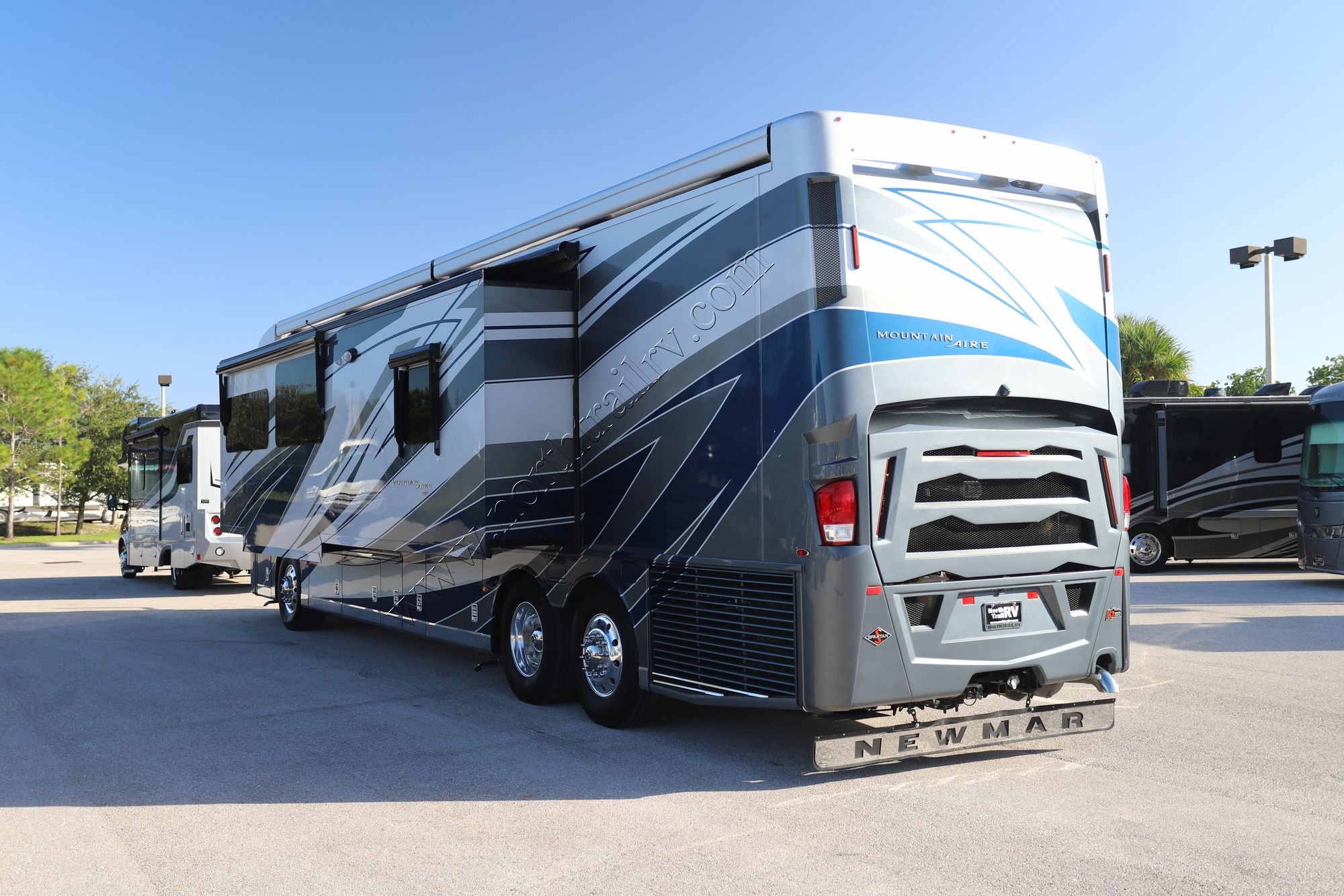 Used 2021 Newmar Mountain Aire 4118 Class A  For Sale