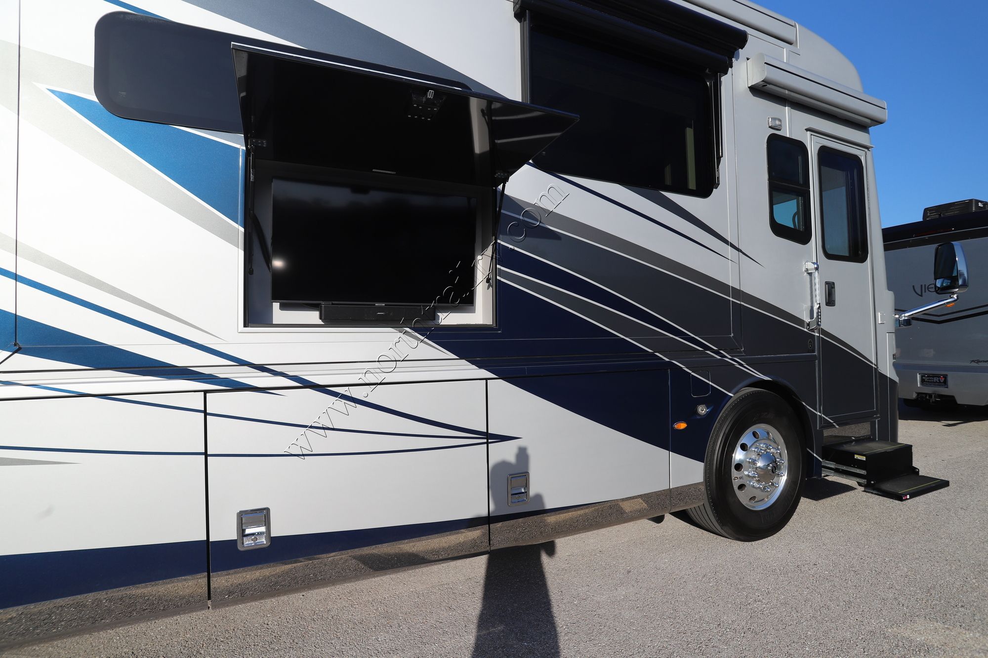 Used 2021 Newmar Mountain Aire 4118 Class A  For Sale