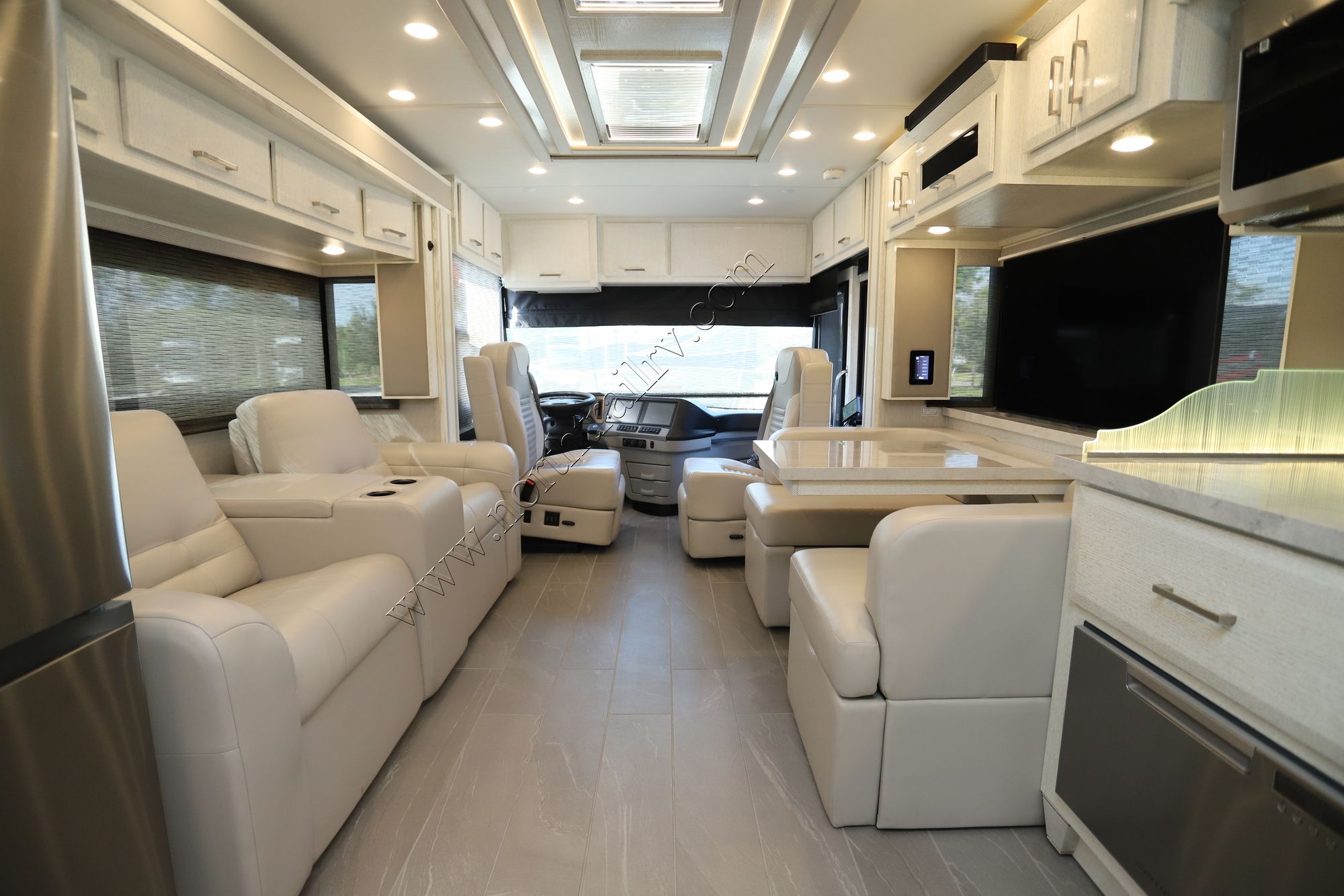 Used 2023 Newmar New Aire 3549 Class A  For Sale