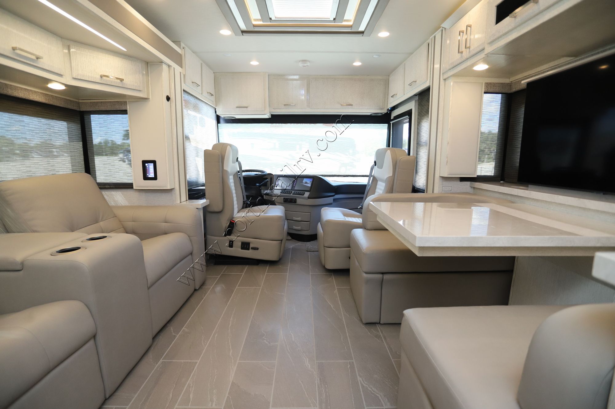 New 2024 Newmar New Aire 3543 Class A  For Sale