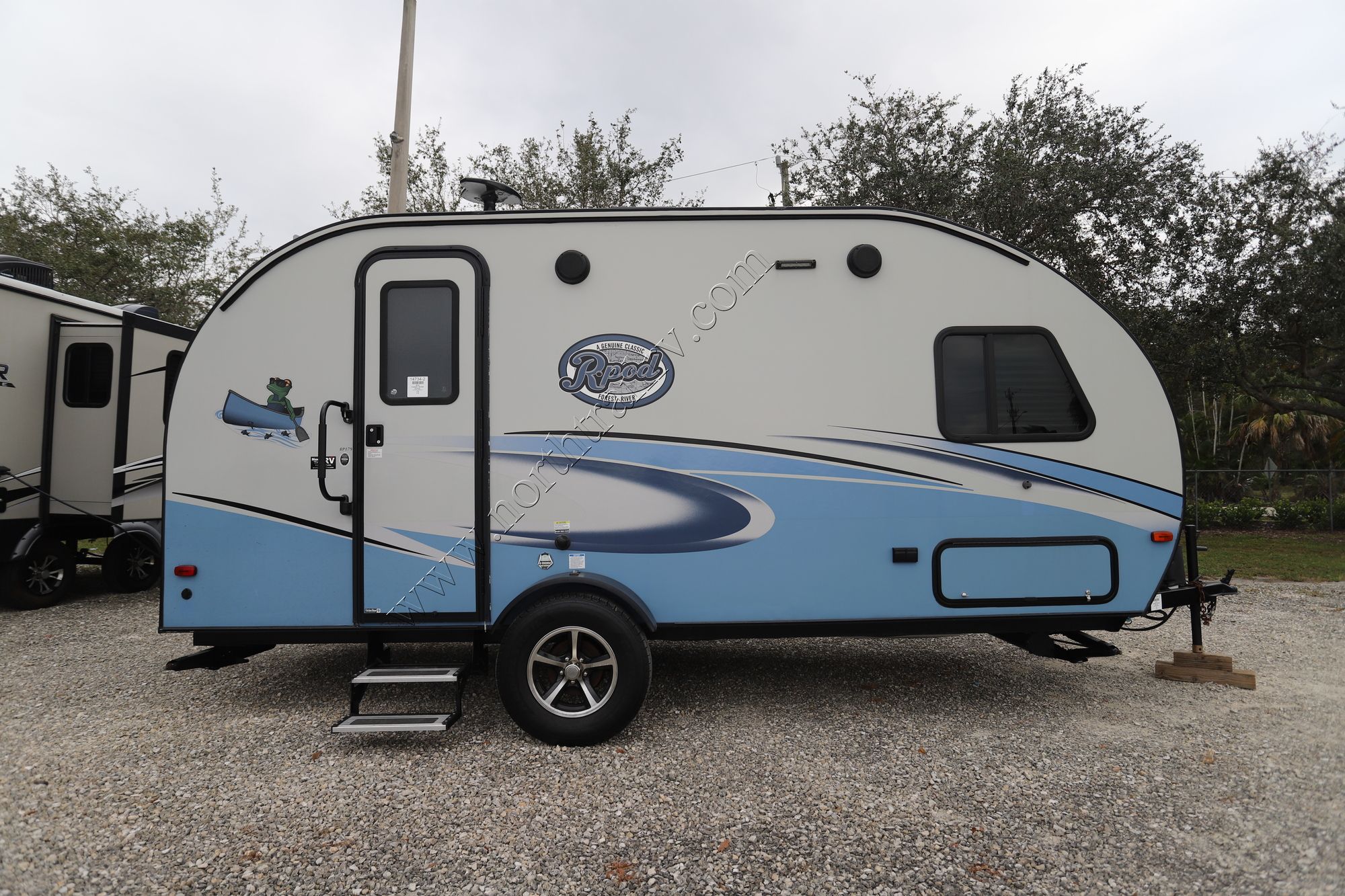 Used 2018 Forest River R-Pod 179 Travel Trailer  For Sale